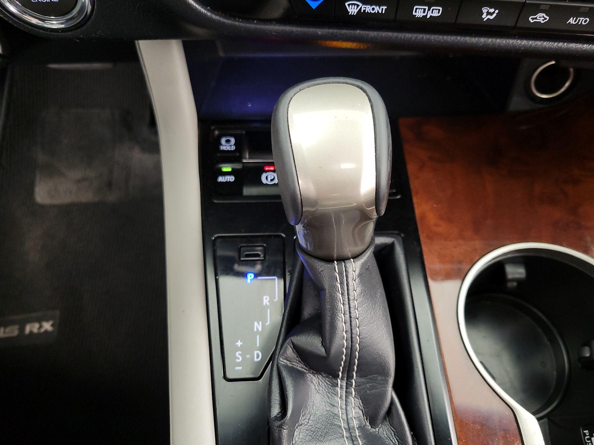 Thumbnail: 2018 Lexus RX - 18