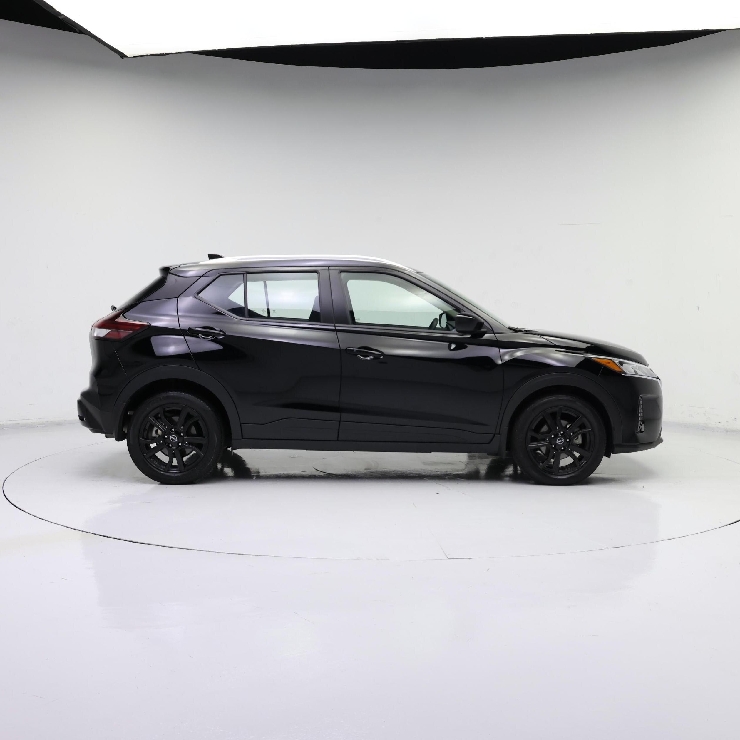 Thumbnail: 2023 Nissan Kicks - 7