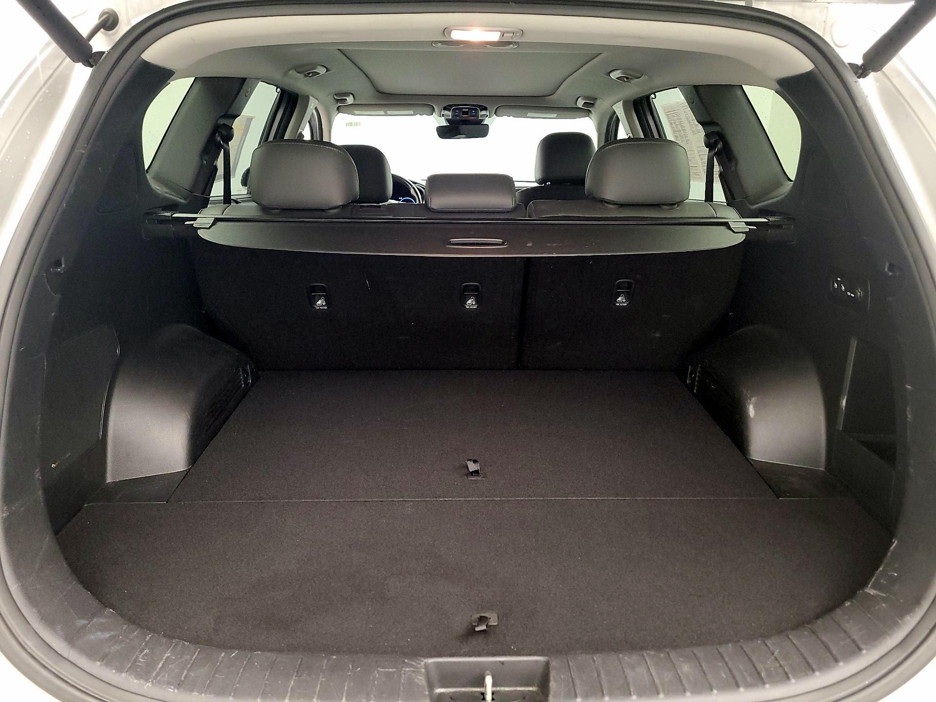 Thumbnail: 2022 Hyundai Santa Fe - 20