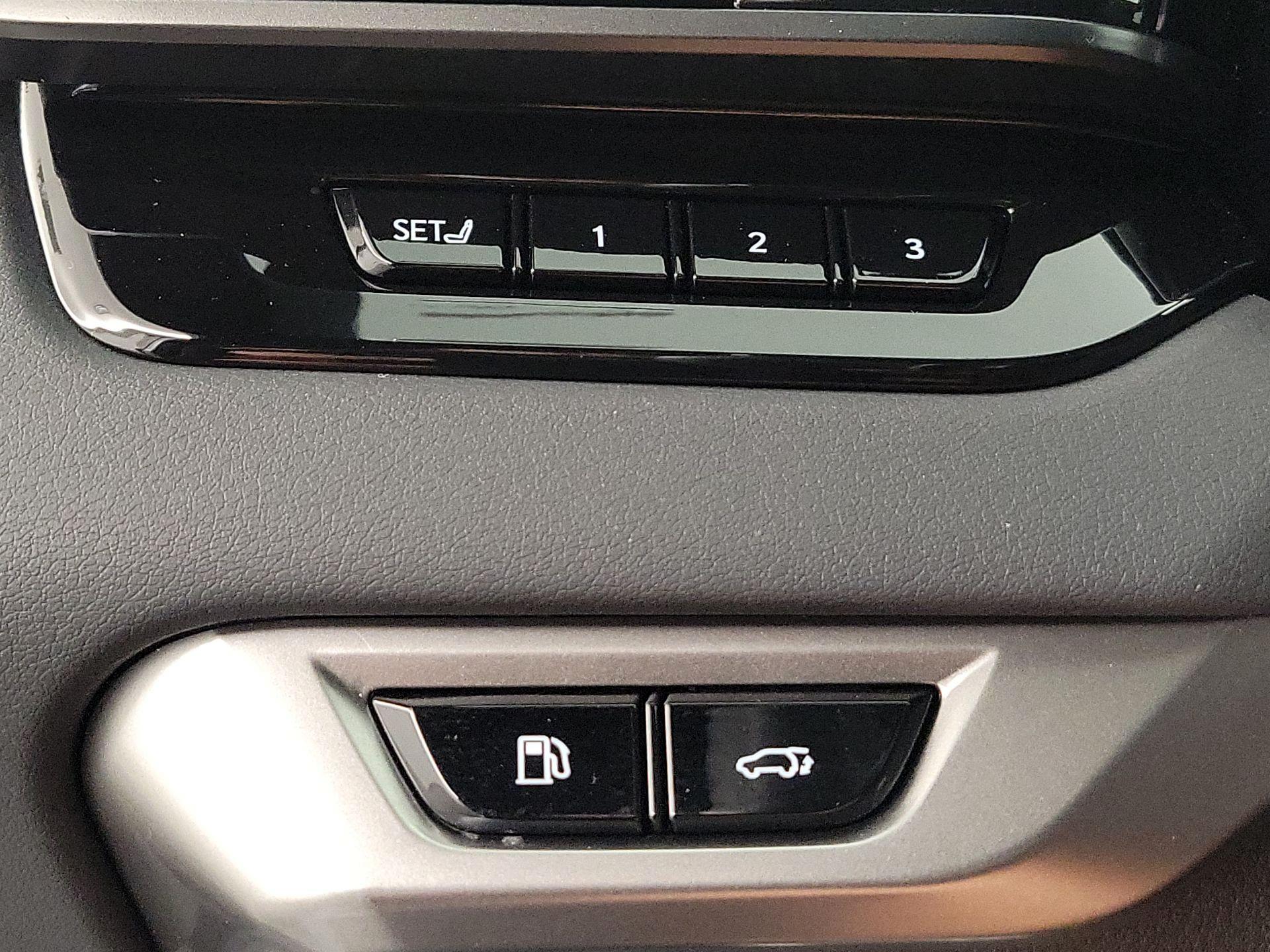 Thumbnail: 2024 Lexus RX - 13