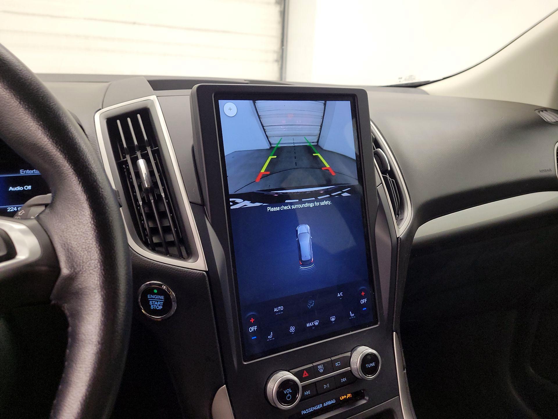 Thumbnail: 2023 Ford Edge - 14