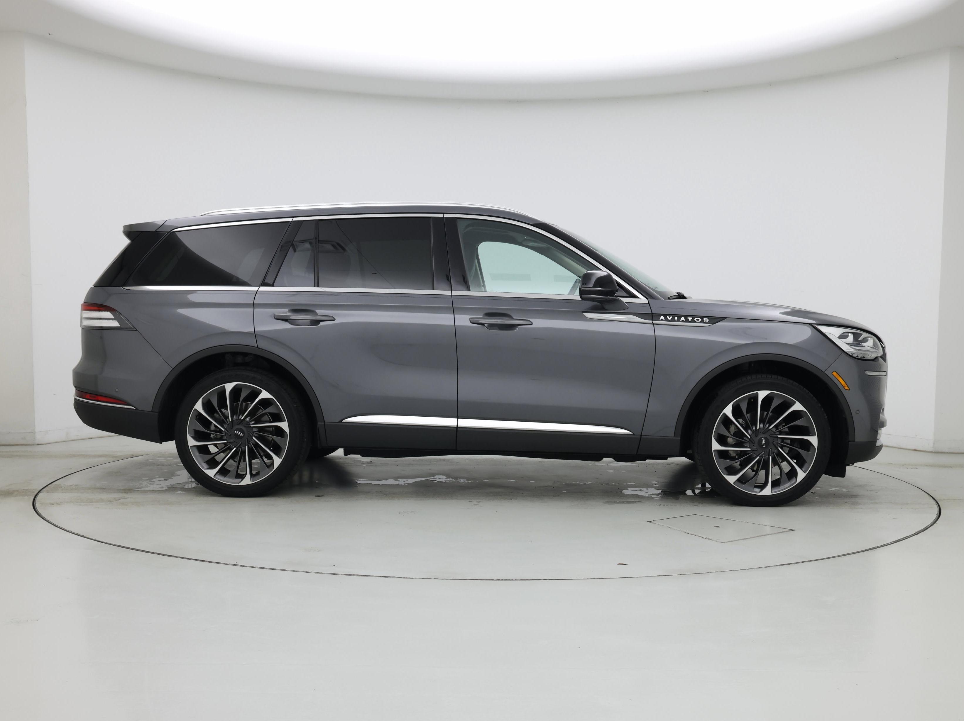 Thumbnail: 2021 Lincoln Aviator - 7