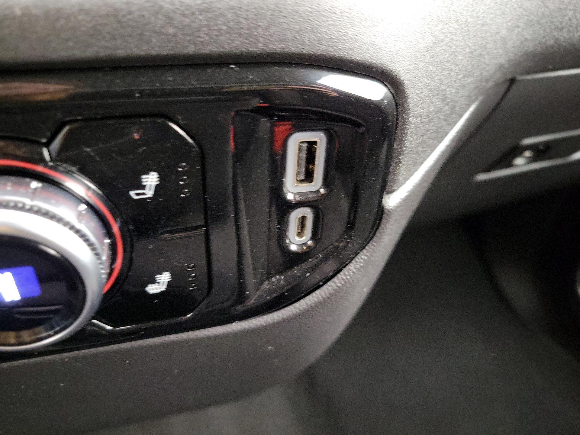 Thumbnail: 2022 GMC Sierra 1500 - 18