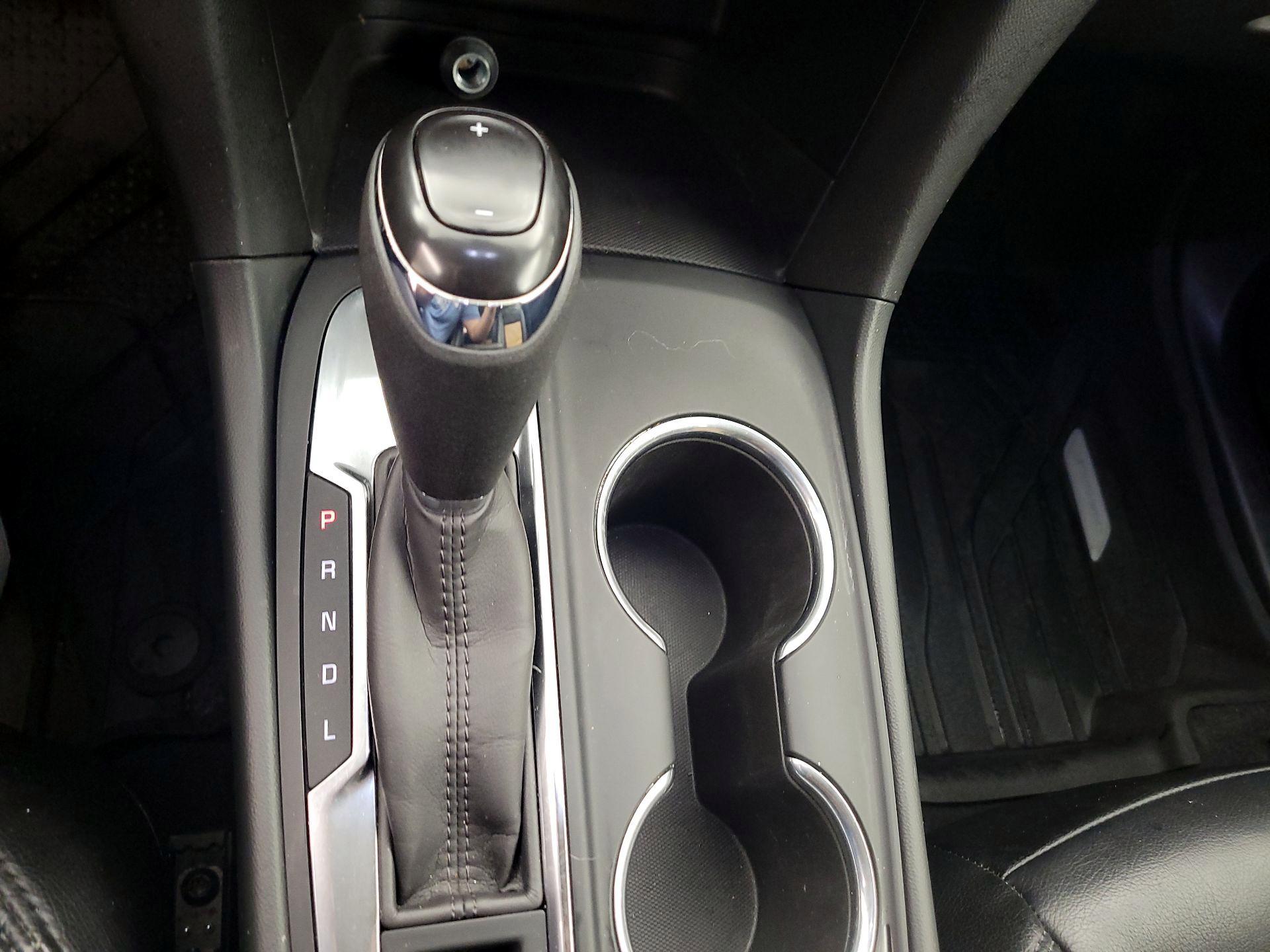 Thumbnail: 2020 Chevrolet Equinox - 15