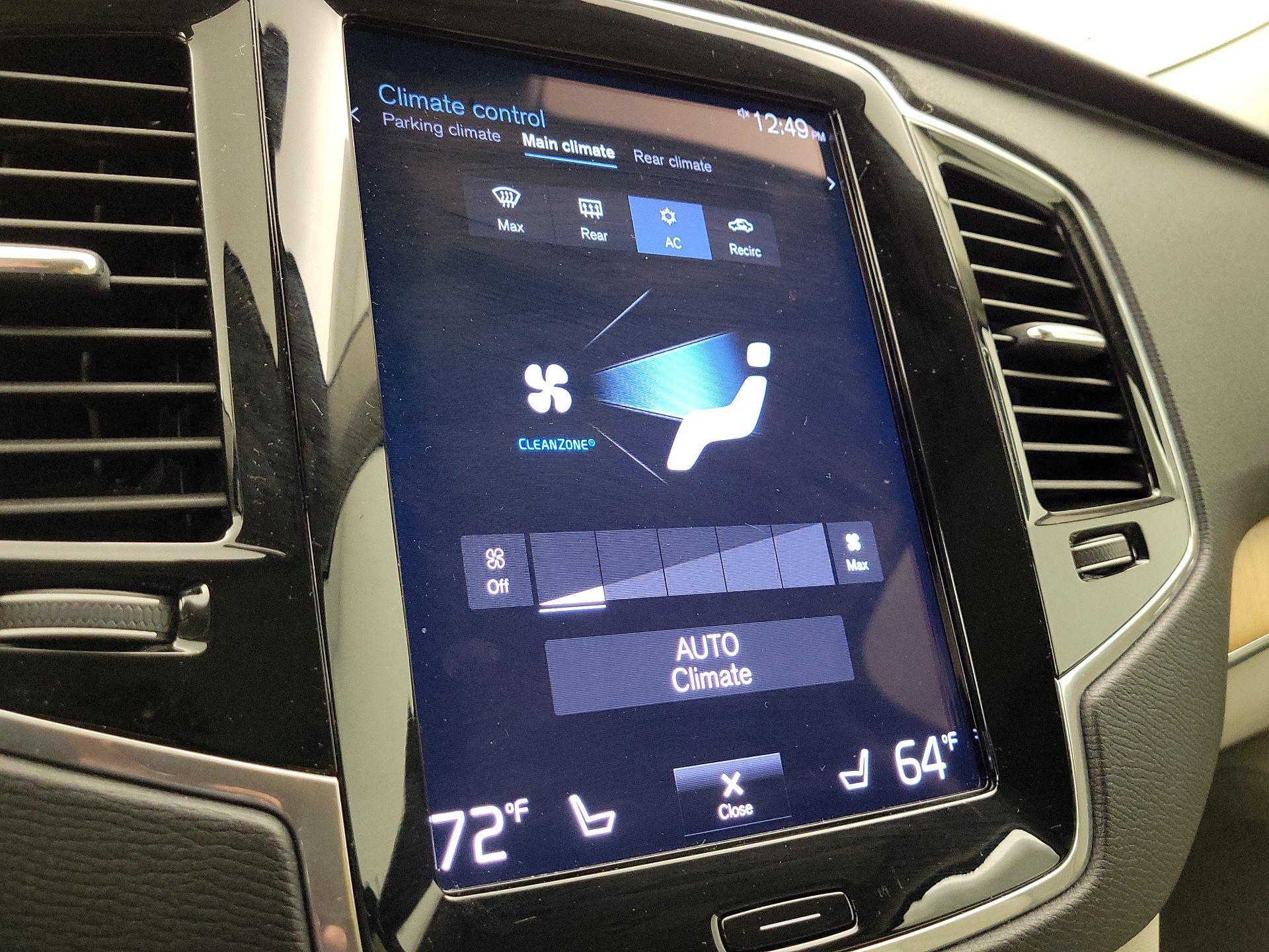 Thumbnail: 2021 Volvo XC90 - 16