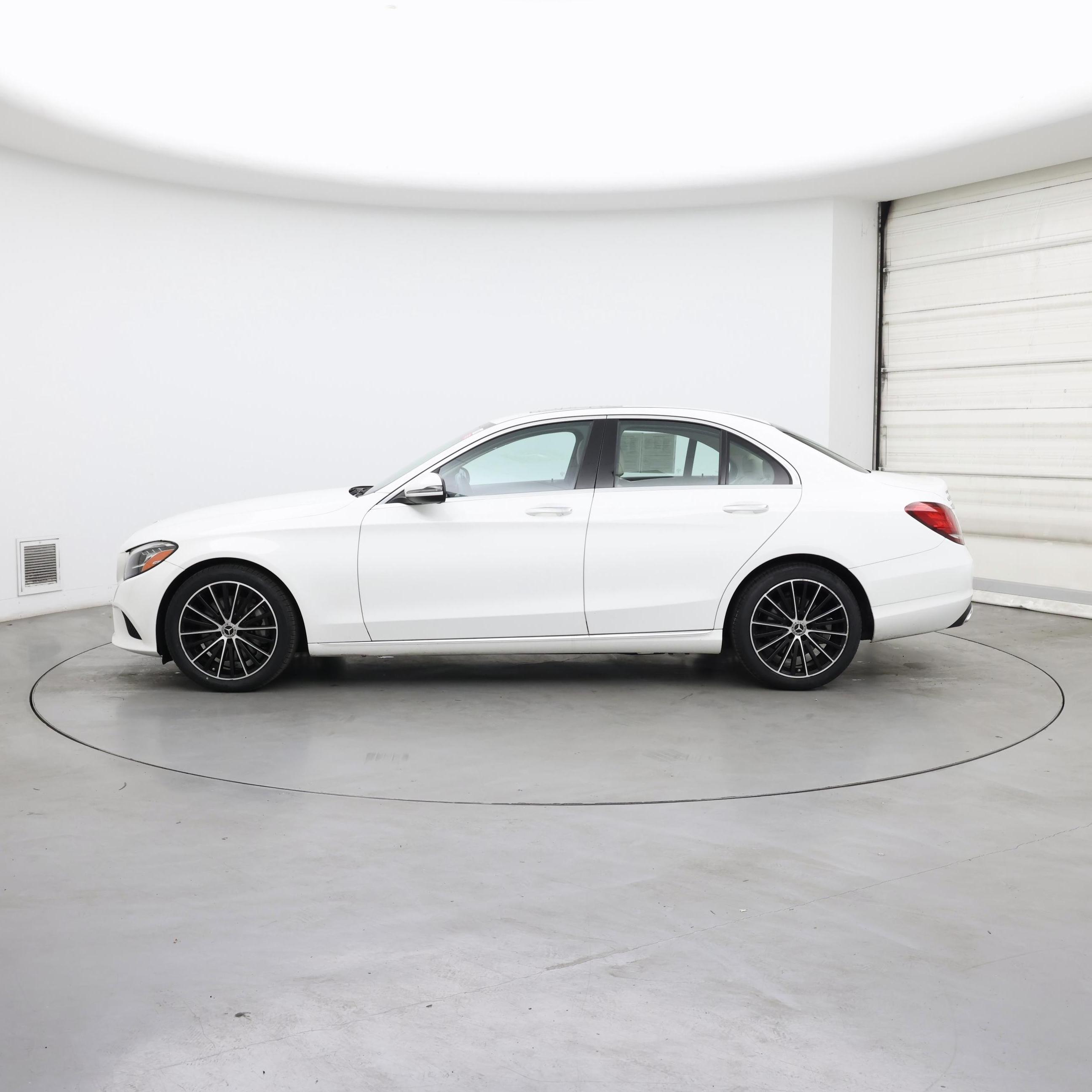 Thumbnail: 2021 Mercedes-Benz C-Class - 3