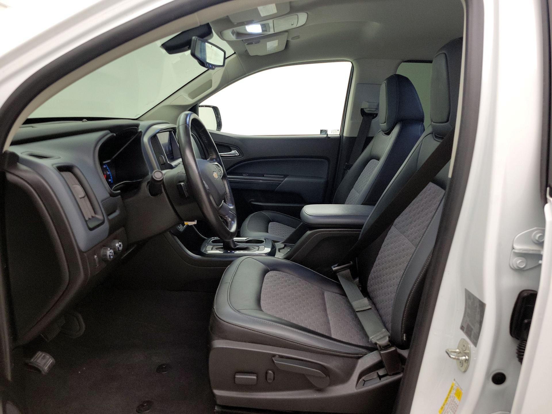 Thumbnail: 2020 Chevrolet Colorado - 11