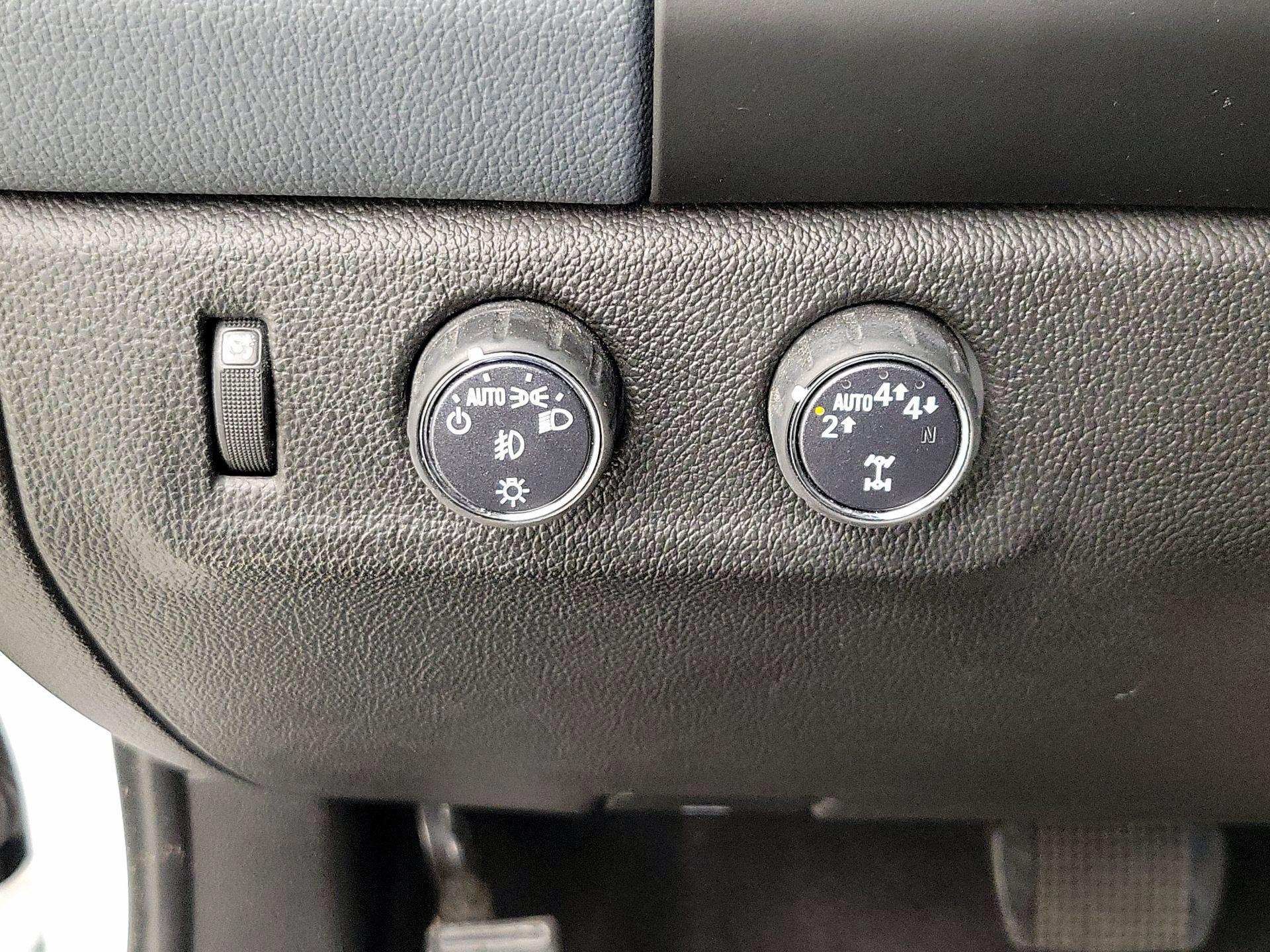 Thumbnail: 2020 Chevrolet Colorado - 13