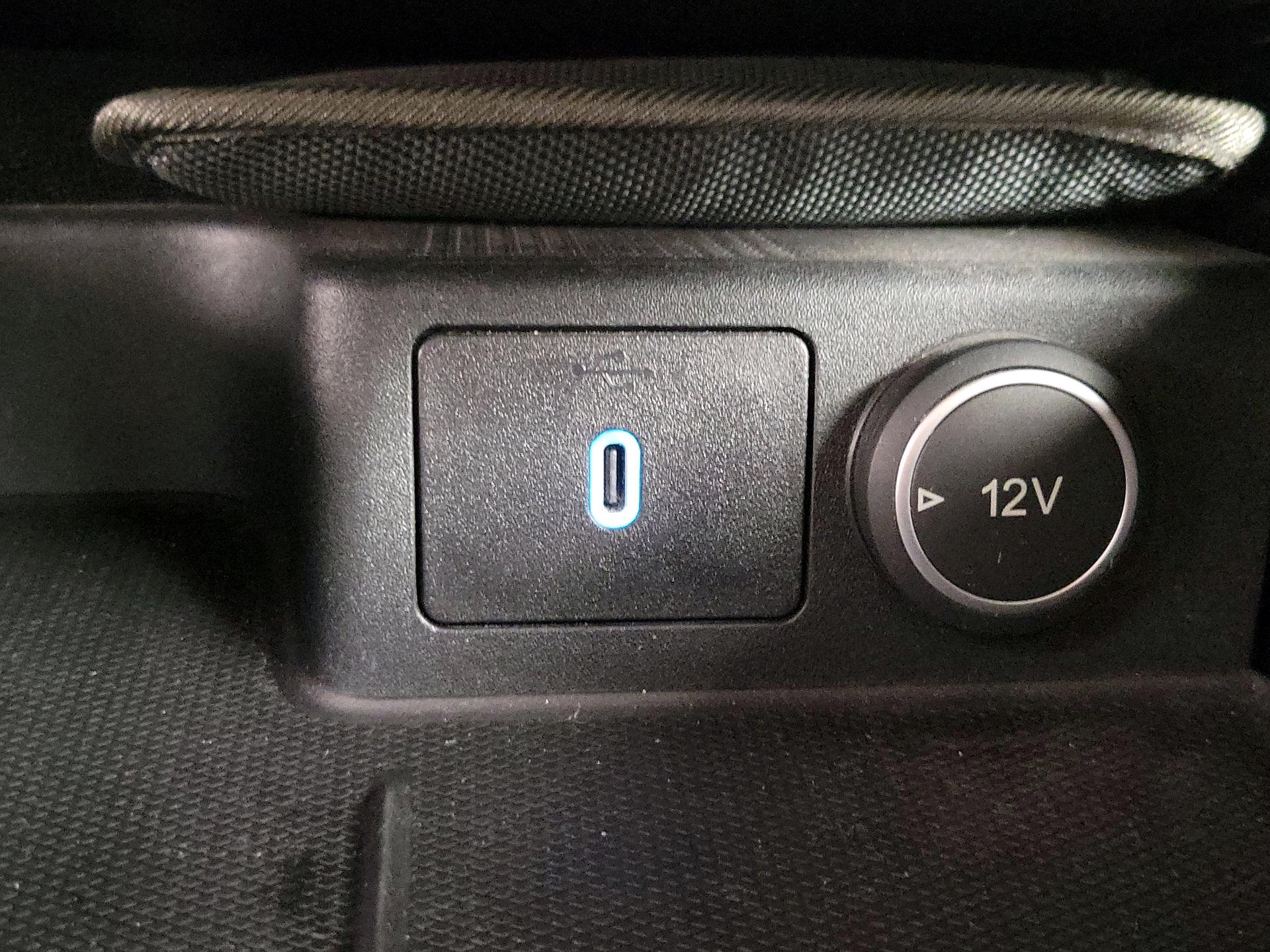 Thumbnail: 2020 Ford Escape - 18