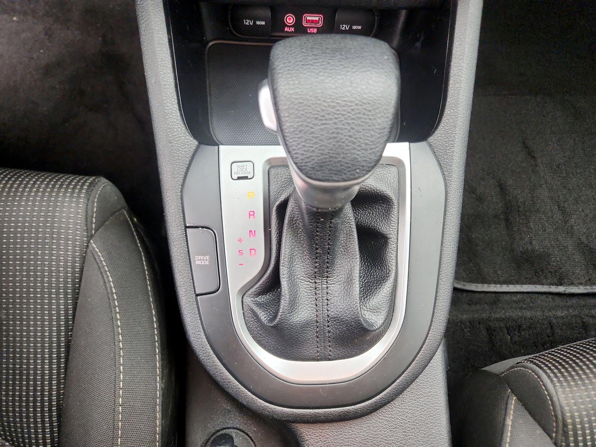 Thumbnail: 2019 Kia Forte - 17