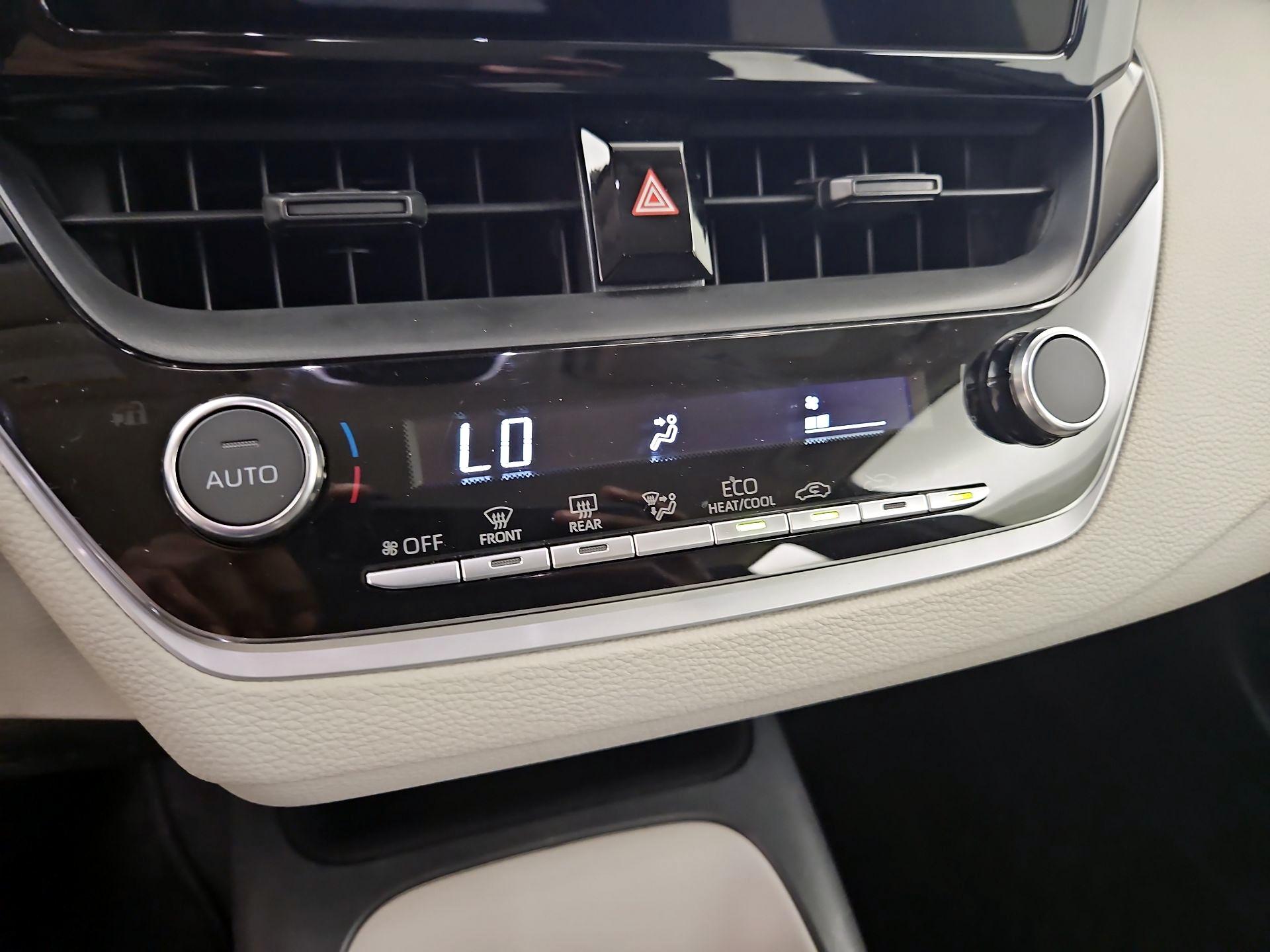 Thumbnail: 2025 Toyota Corolla - 16