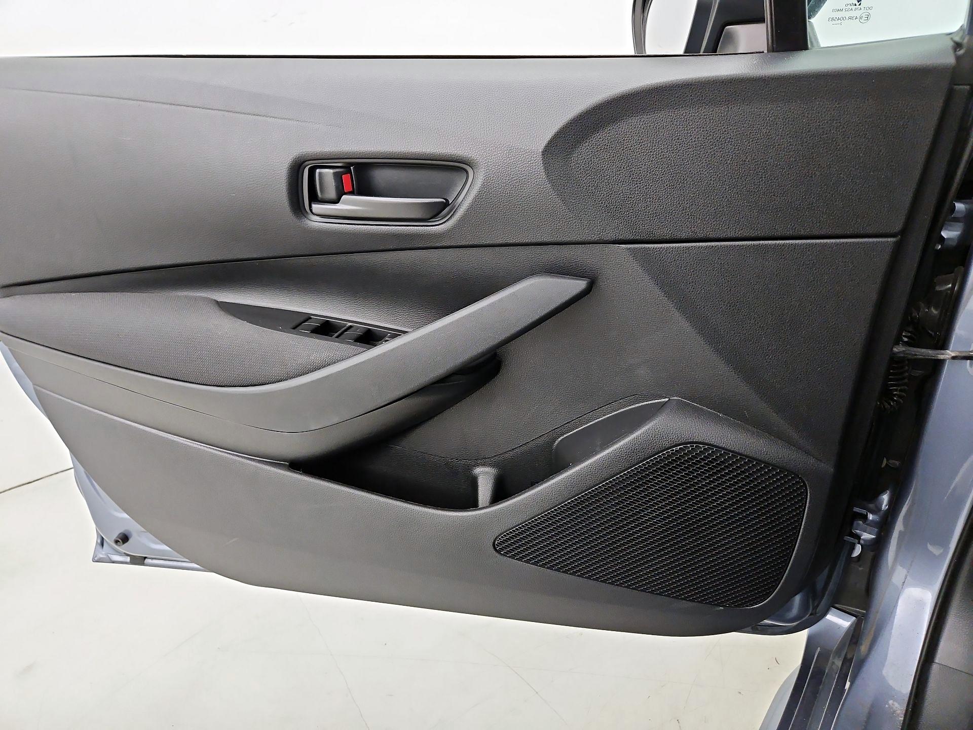 Thumbnail: 2022 Toyota Corolla - 12