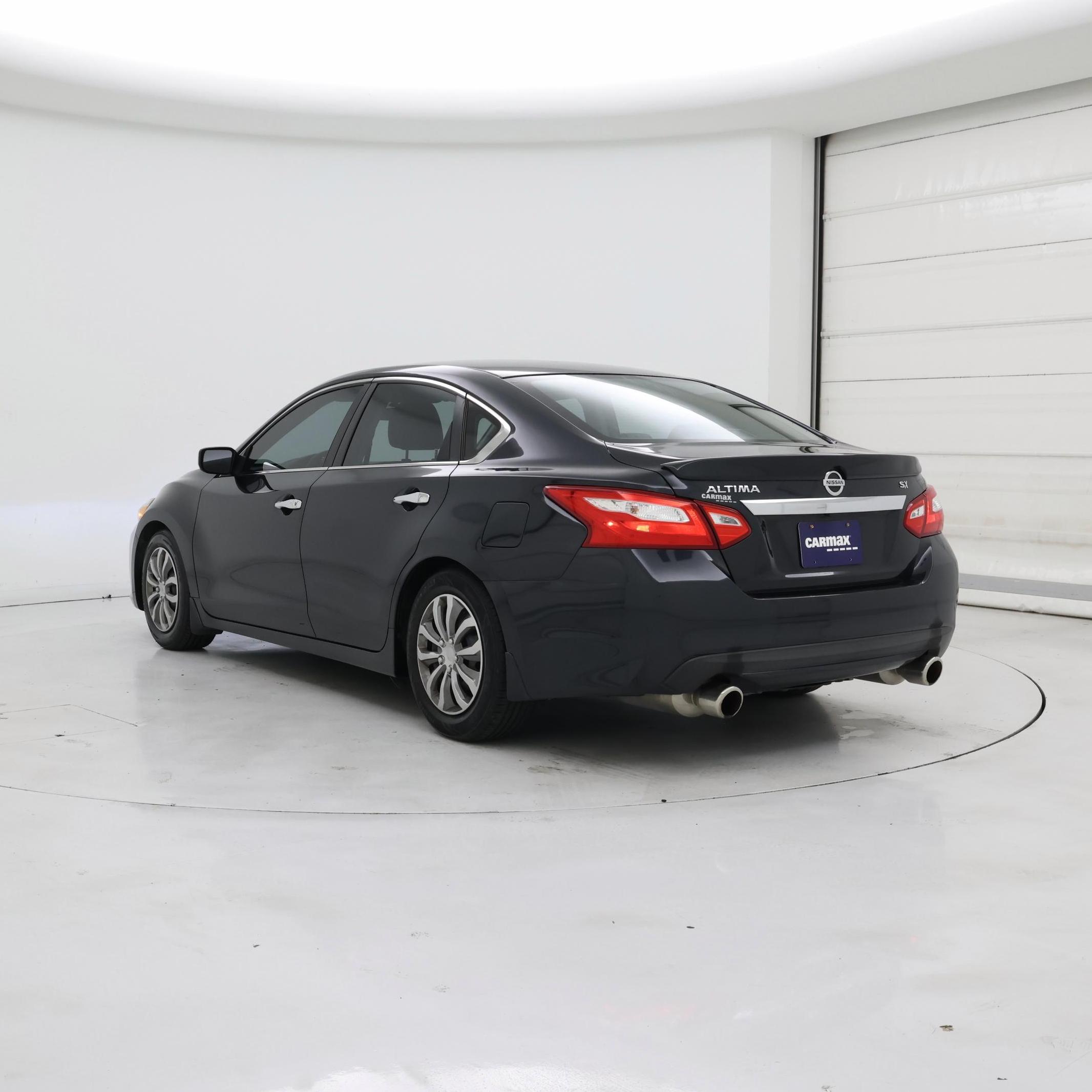 Thumbnail: 2017 Nissan Altima - 2