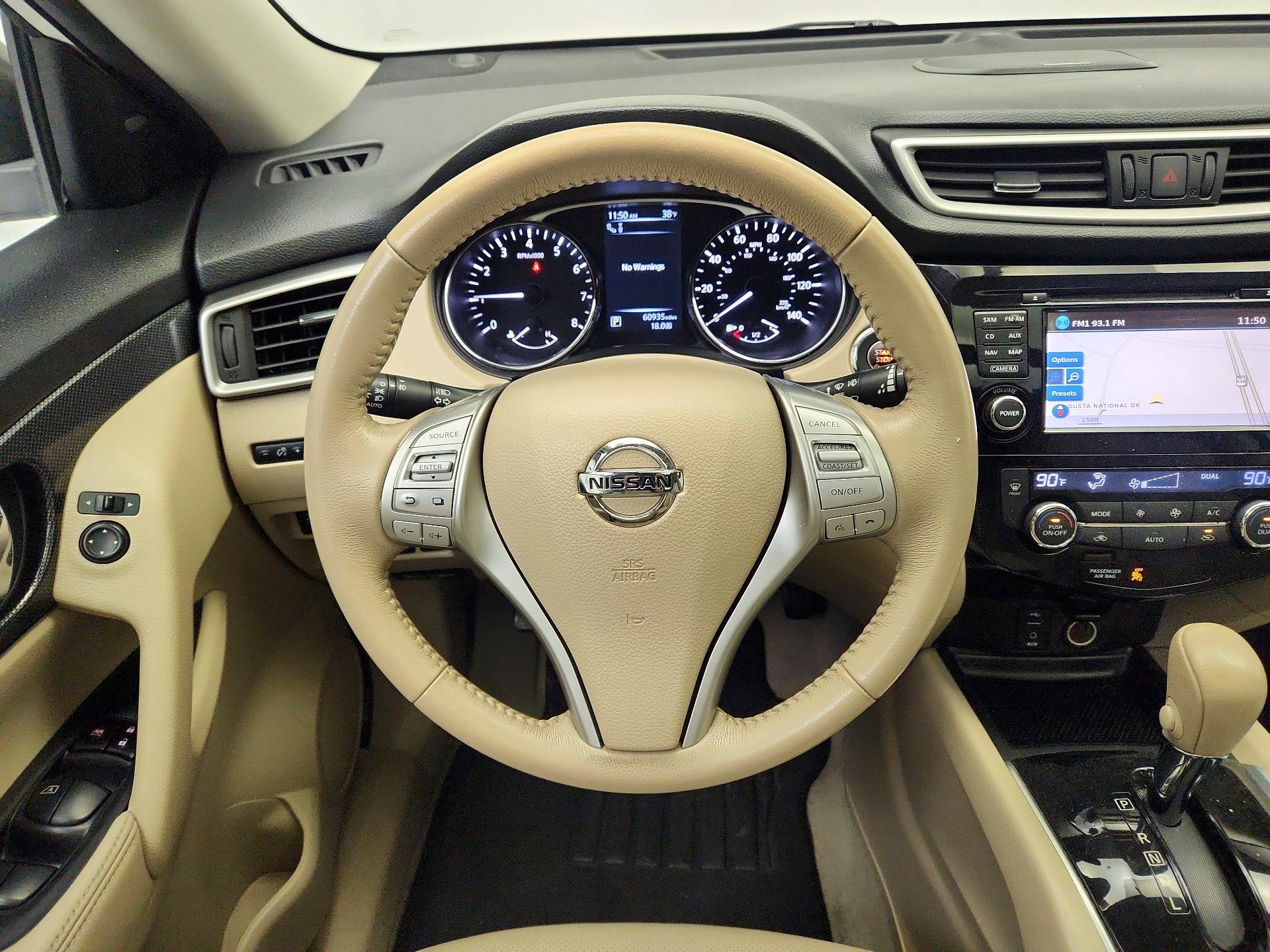 Thumbnail: 2015 Nissan Rogue - 10