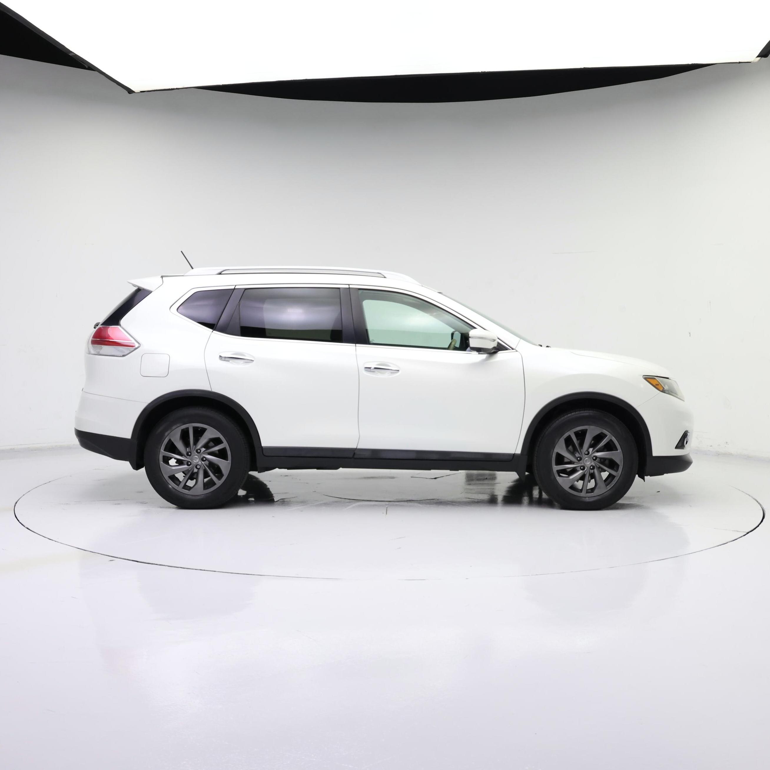 Thumbnail: 2015 Nissan Rogue - 7