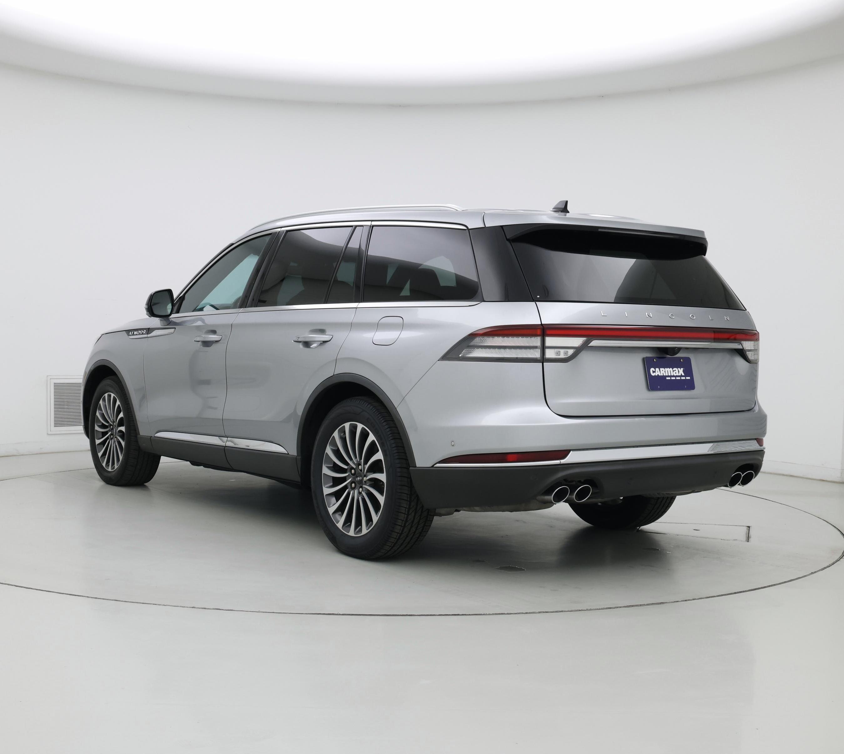 Thumbnail: 2022 Lincoln Aviator - 2