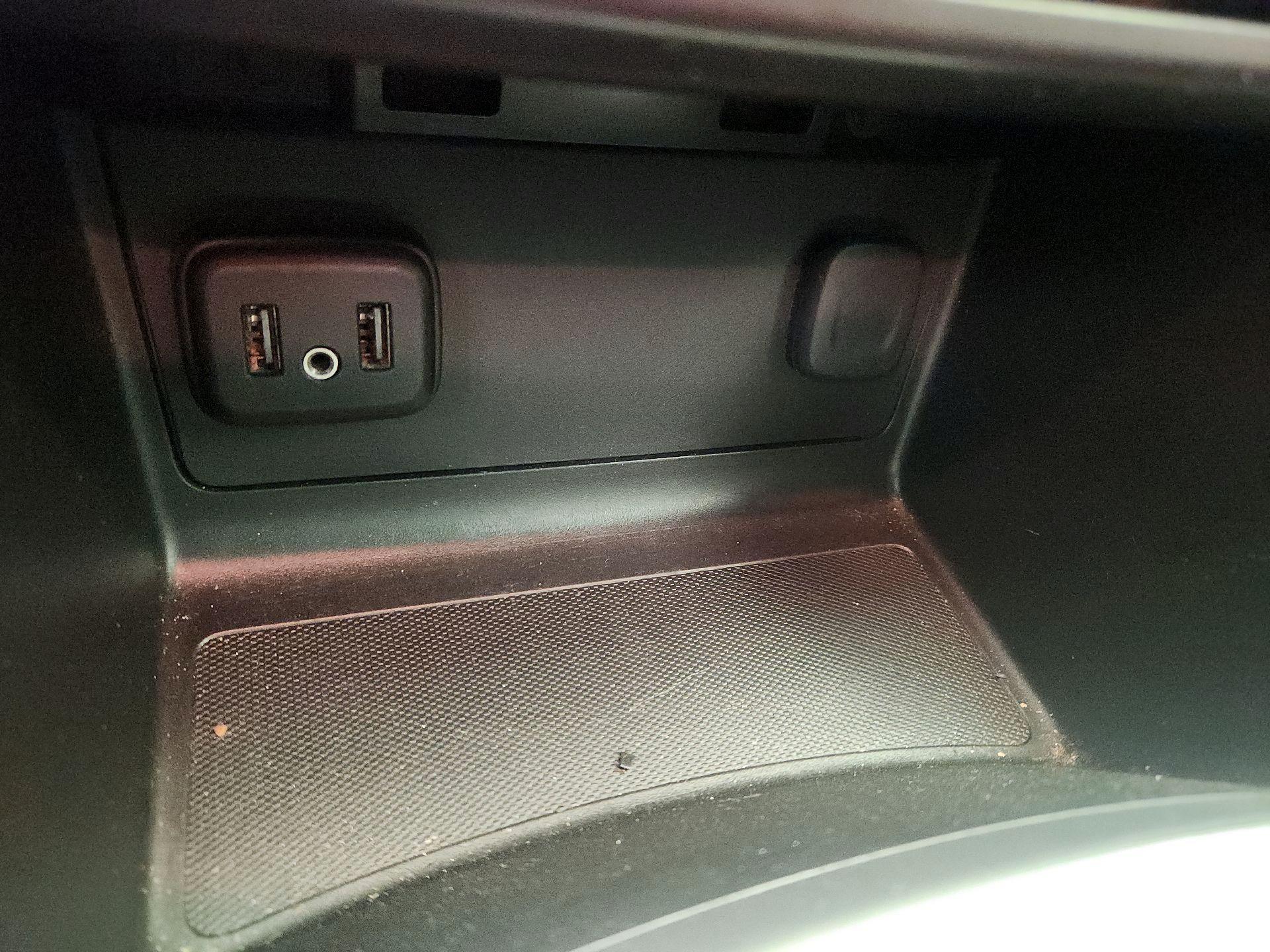 Thumbnail: 2021 Chevrolet Colorado - 18