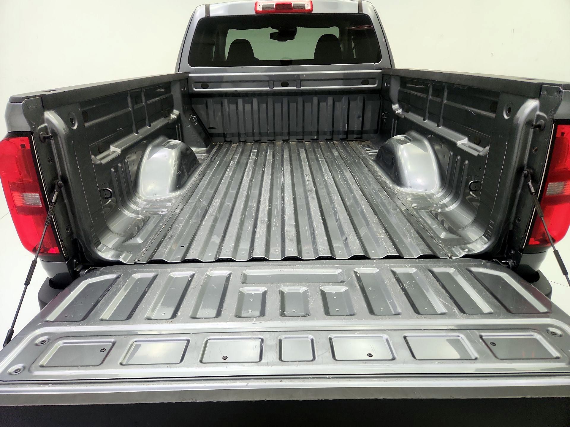 Thumbnail: 2021 Chevrolet Colorado - 20