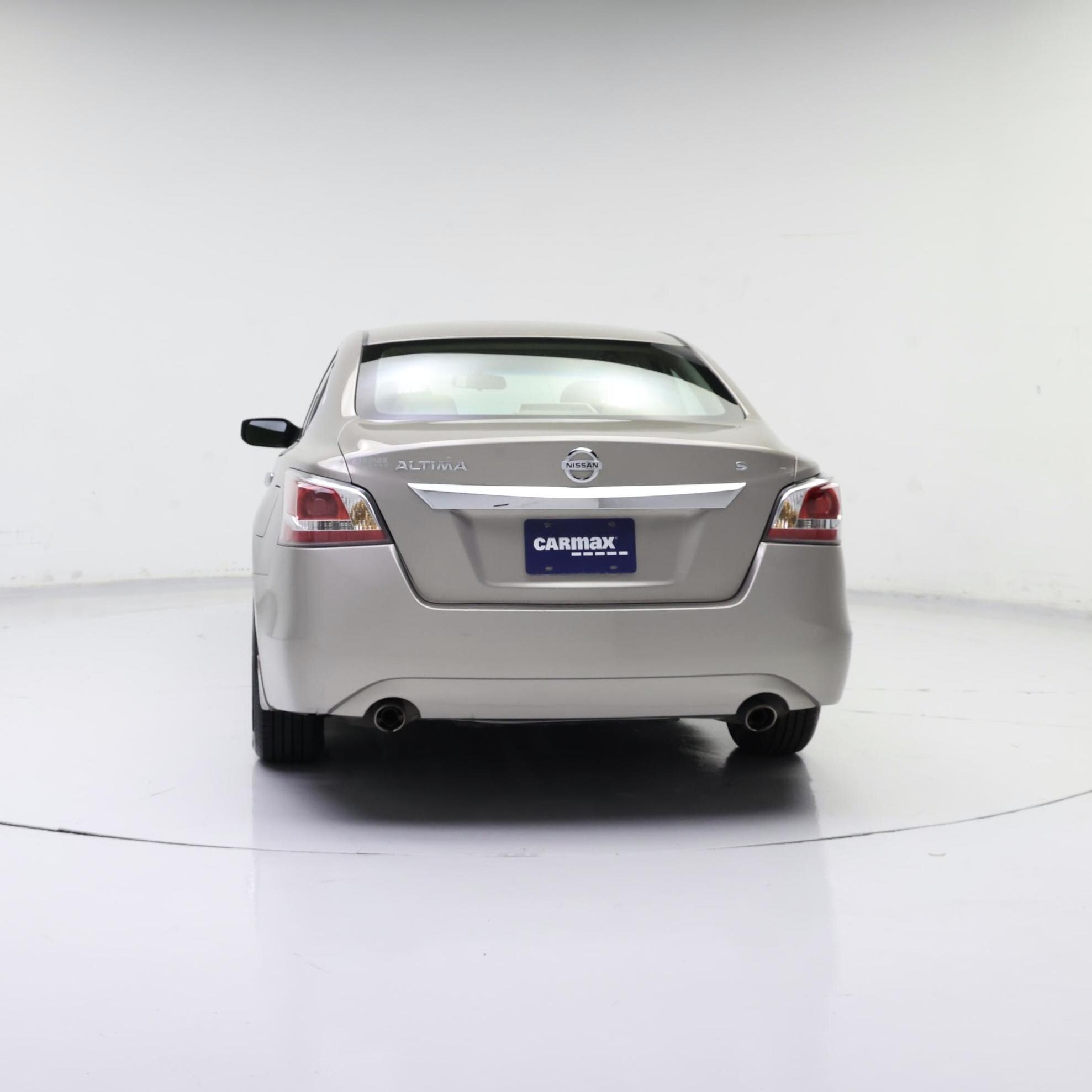 Thumbnail: 2015 Nissan Altima - 6