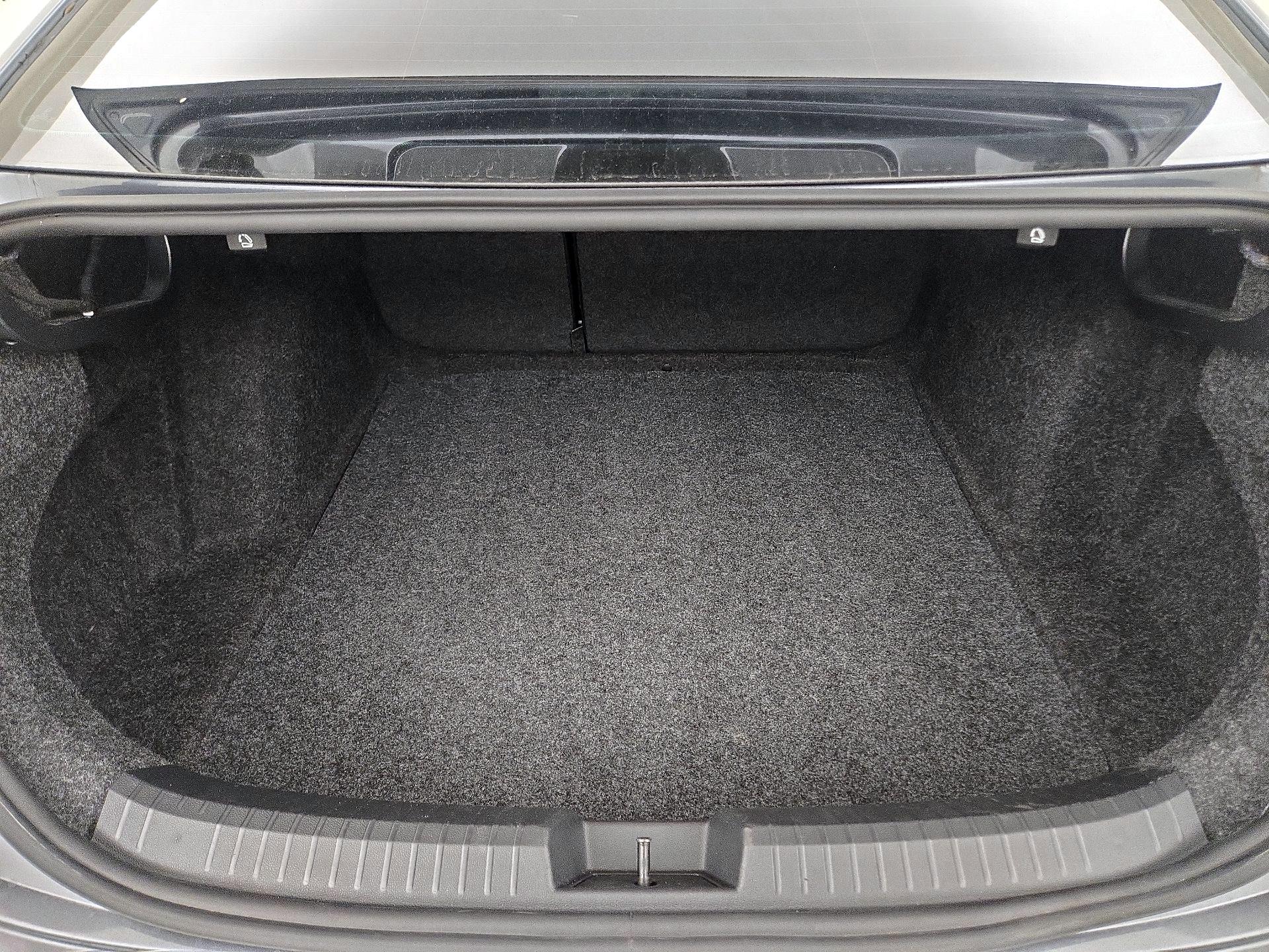 Thumbnail: 2020 Volkswagen Jetta - 20