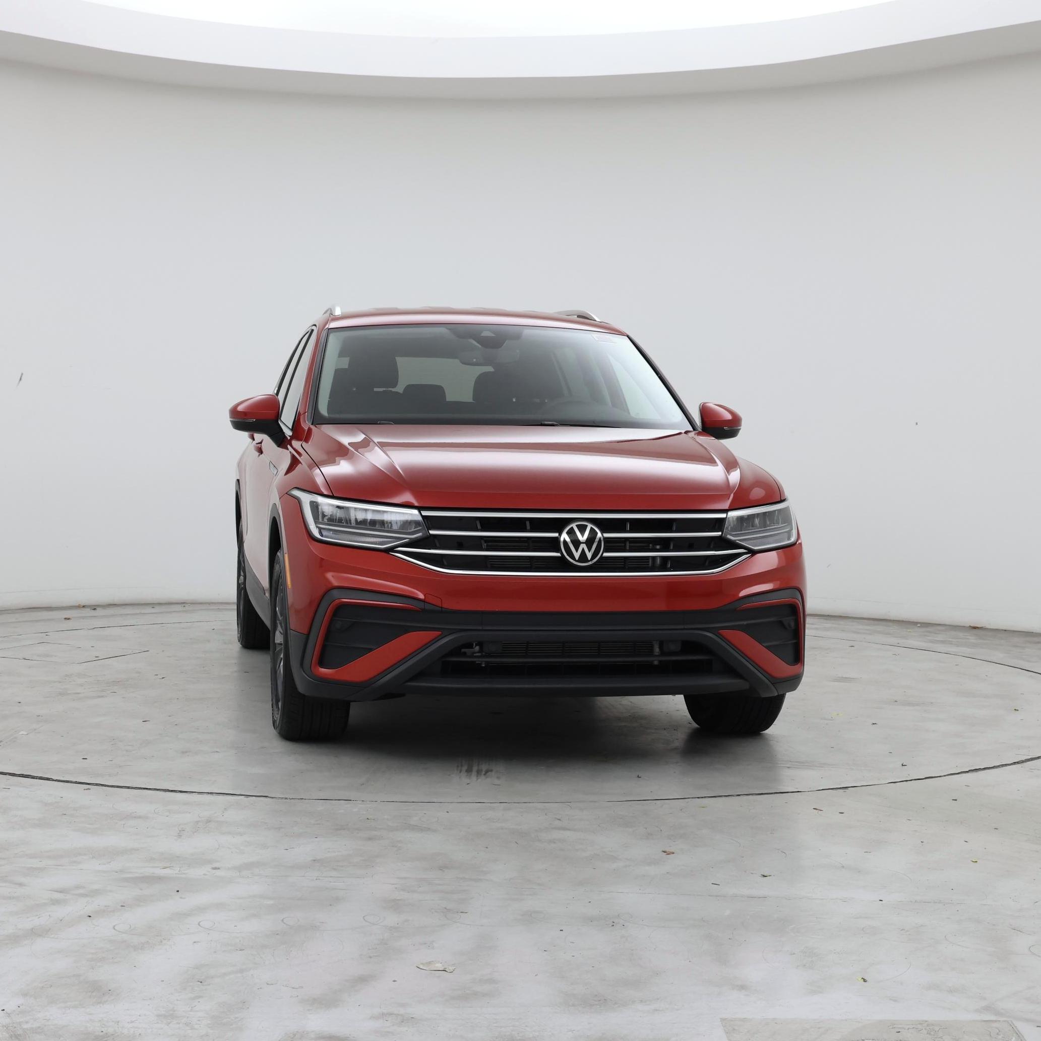 Thumbnail: 2023 Volkswagen Tiguan - 5