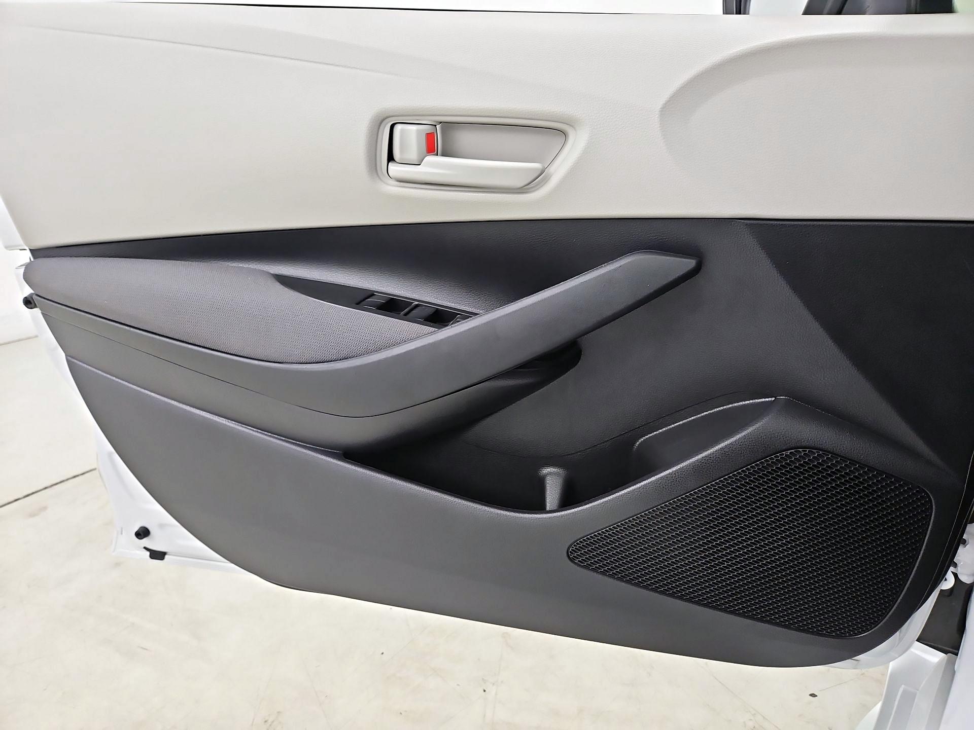 Thumbnail: 2024 Toyota Corolla - 12