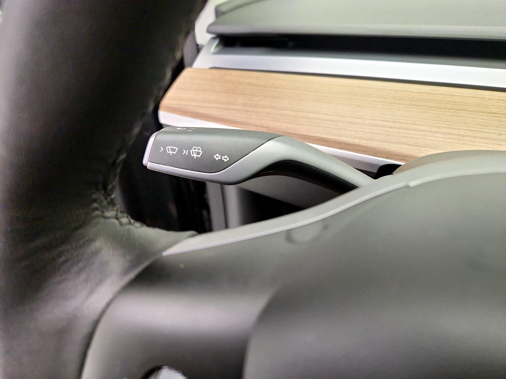 Thumbnail: 2022 Tesla Model Y - 13