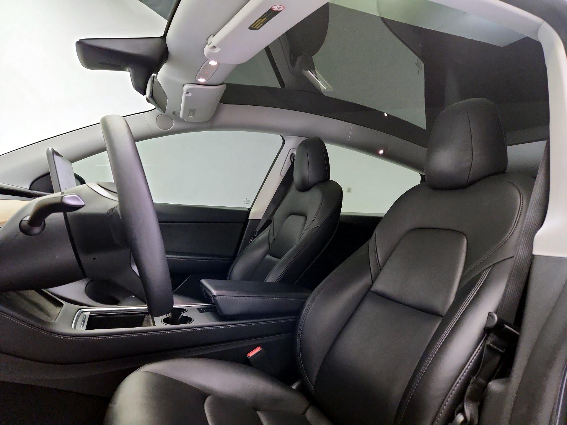 Thumbnail: 2022 Tesla Model Y - 20