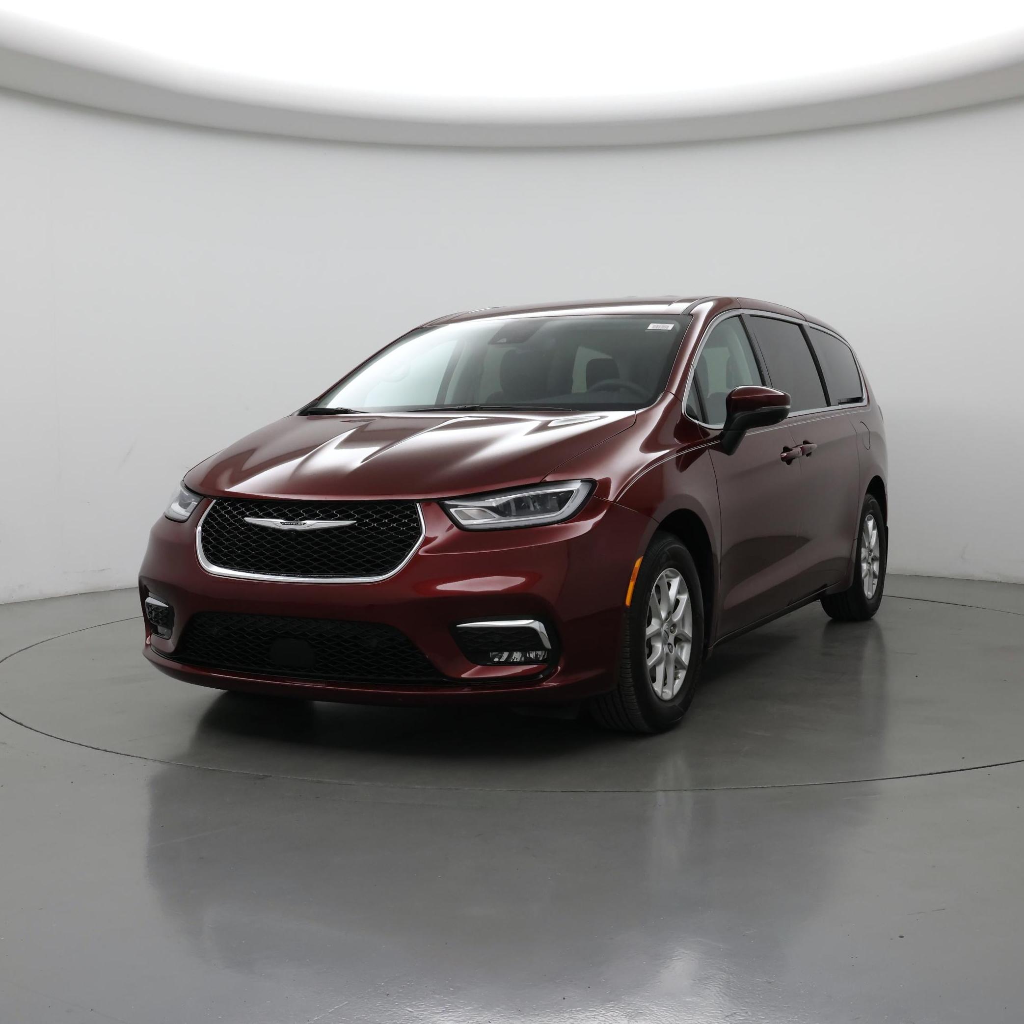 Thumbnail: 2023 Chrysler Pacifica - 4