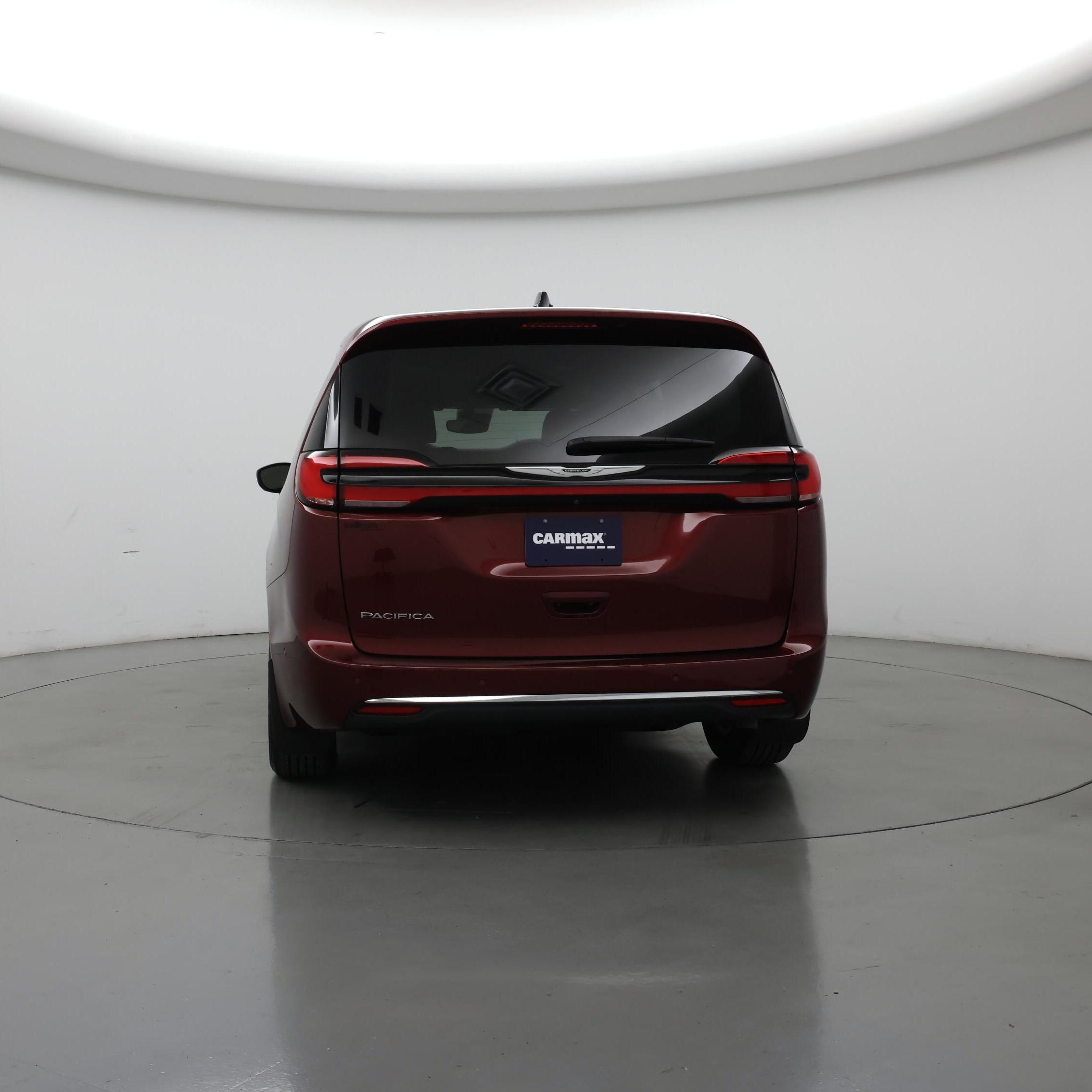 Thumbnail: 2023 Chrysler Pacifica - 6