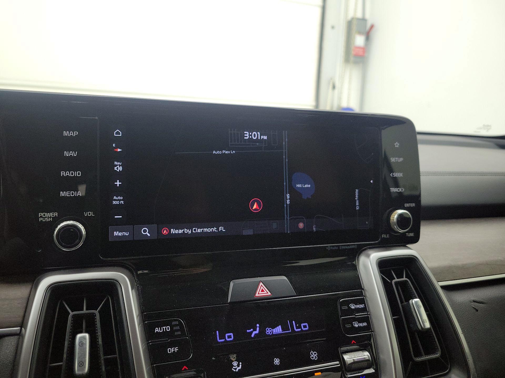 Thumbnail: 2023 Kia Sorento - 14