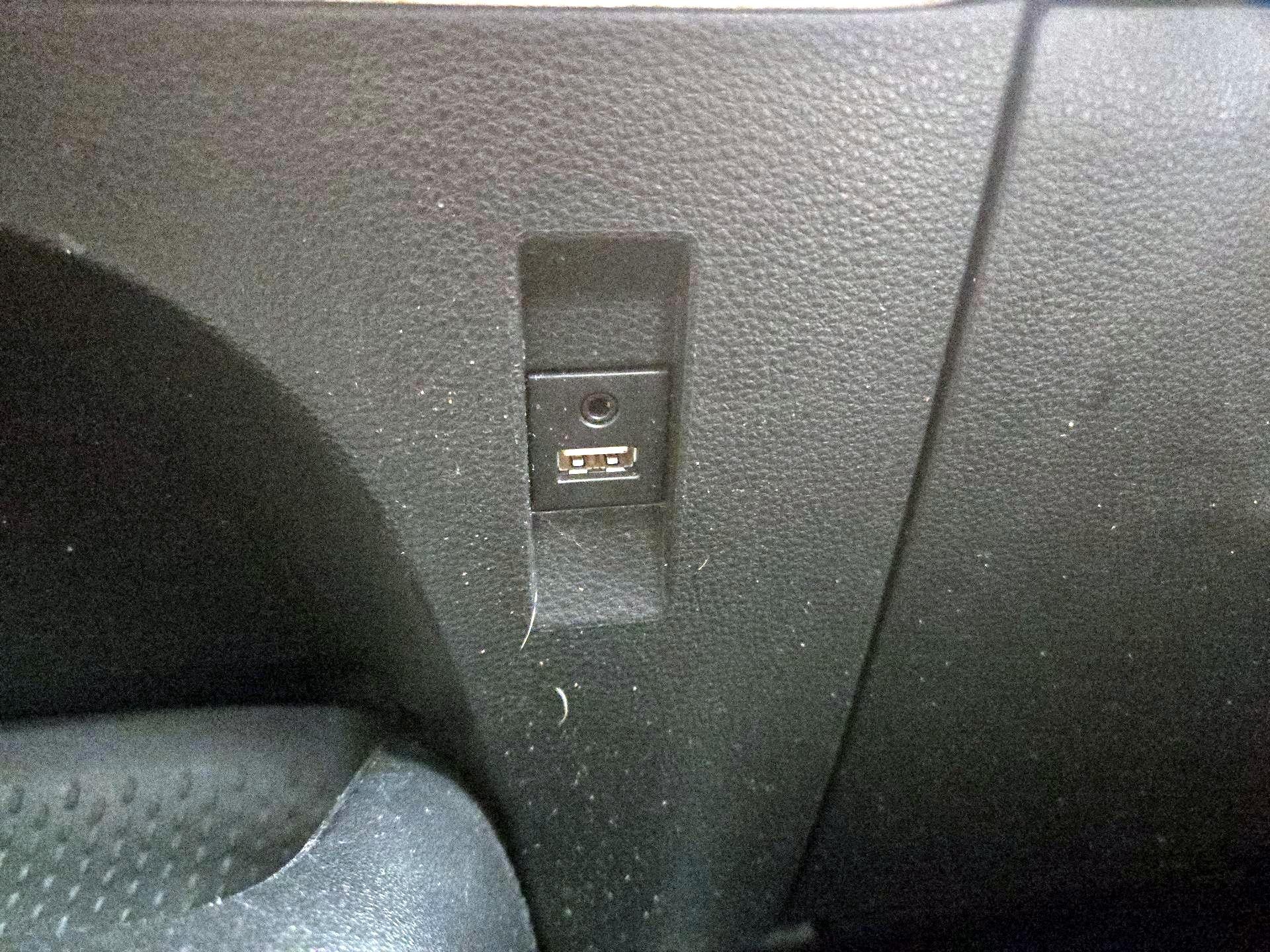 Thumbnail: 2020 Toyota Corolla - 18