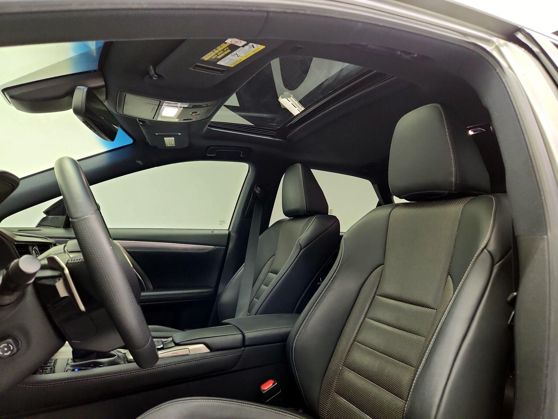 Thumbnail: 2019 Lexus RX - 20