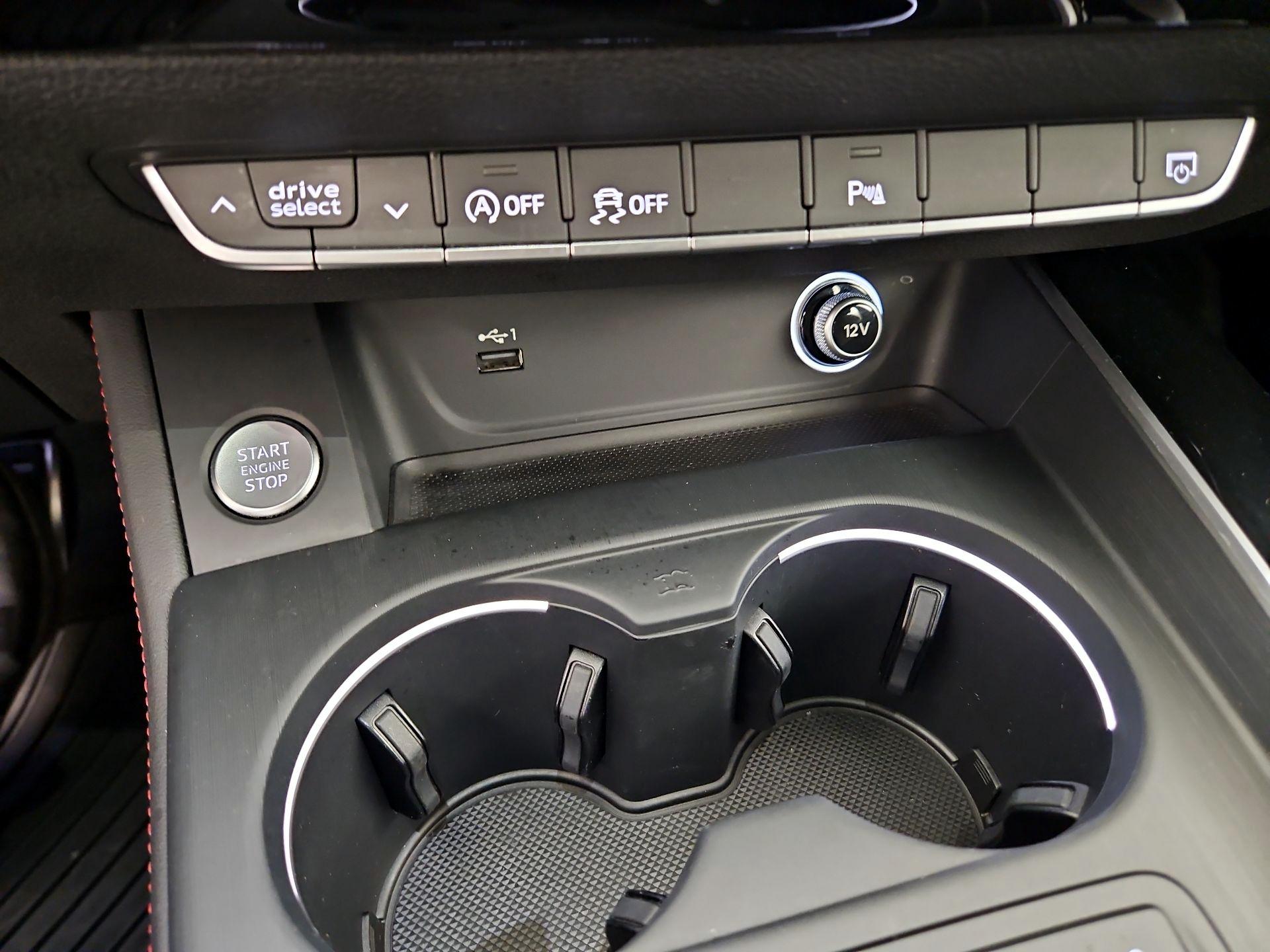 Thumbnail: 2018 Audi A4 - 19