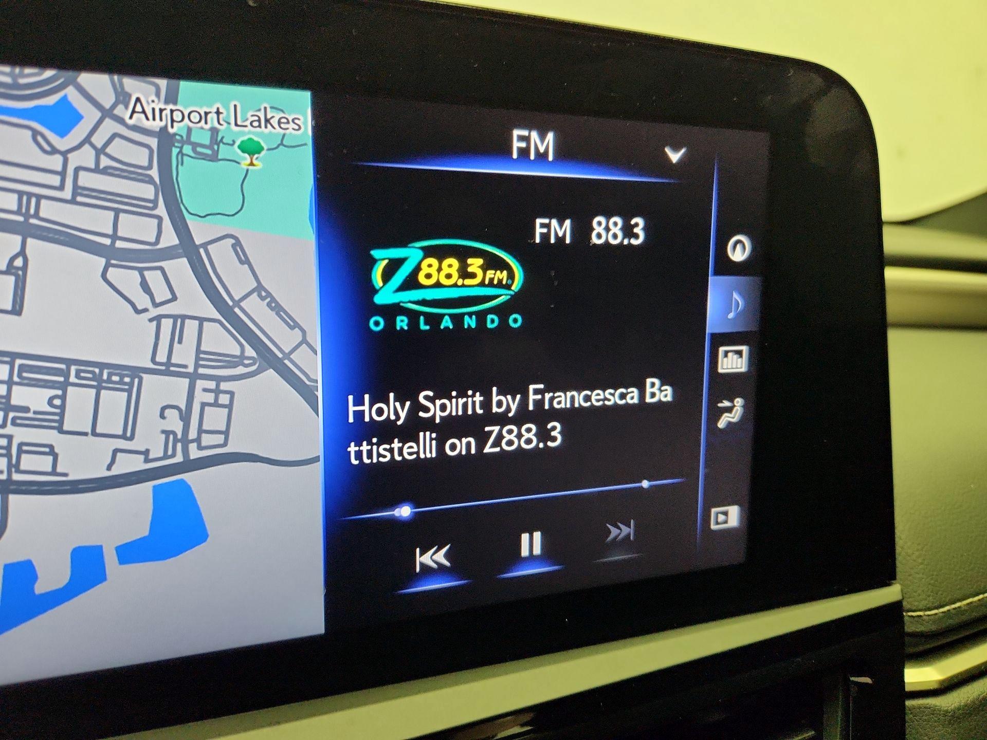 Thumbnail: 2022 Lexus ES - 16