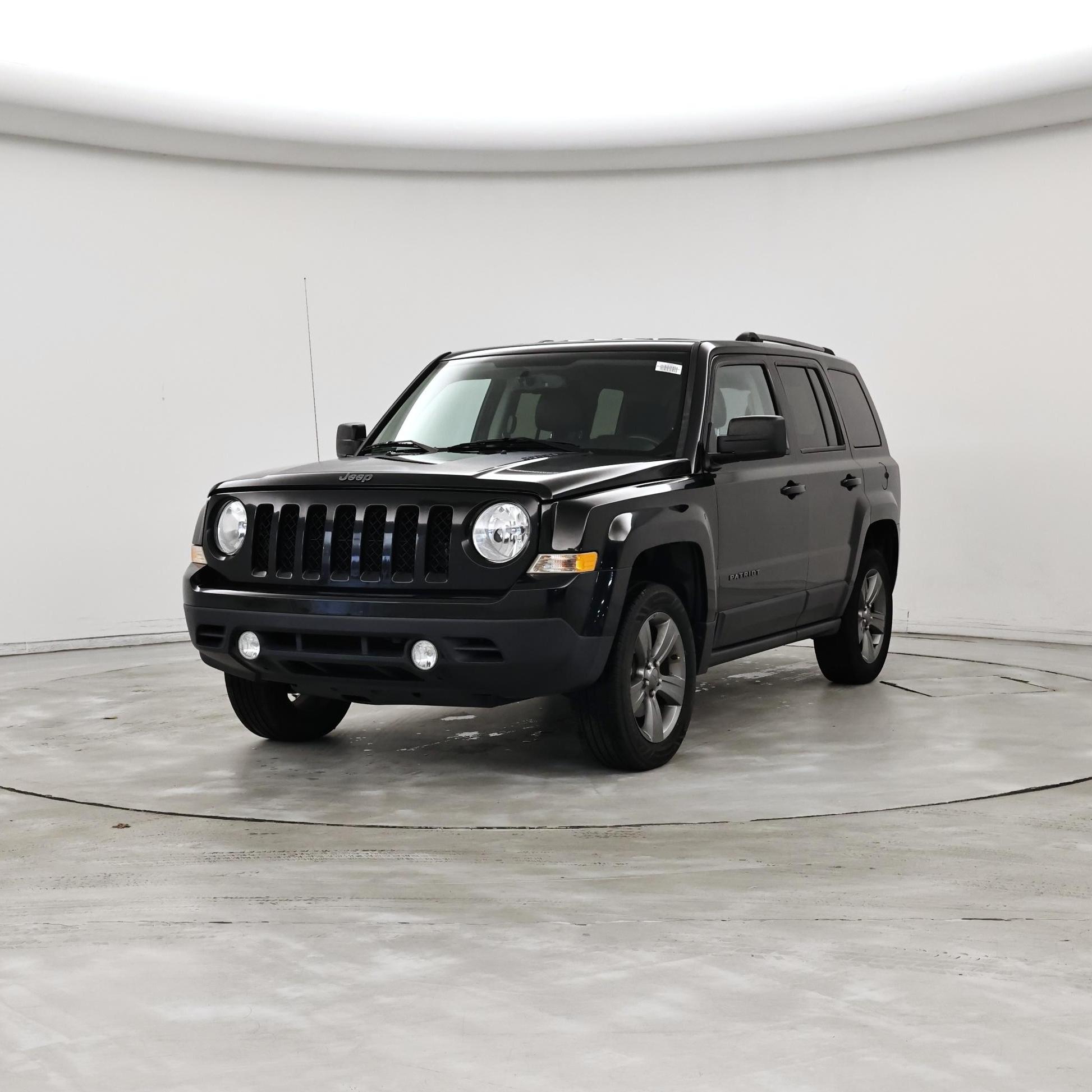 Thumbnail: 2016 Jeep Patriot - 4