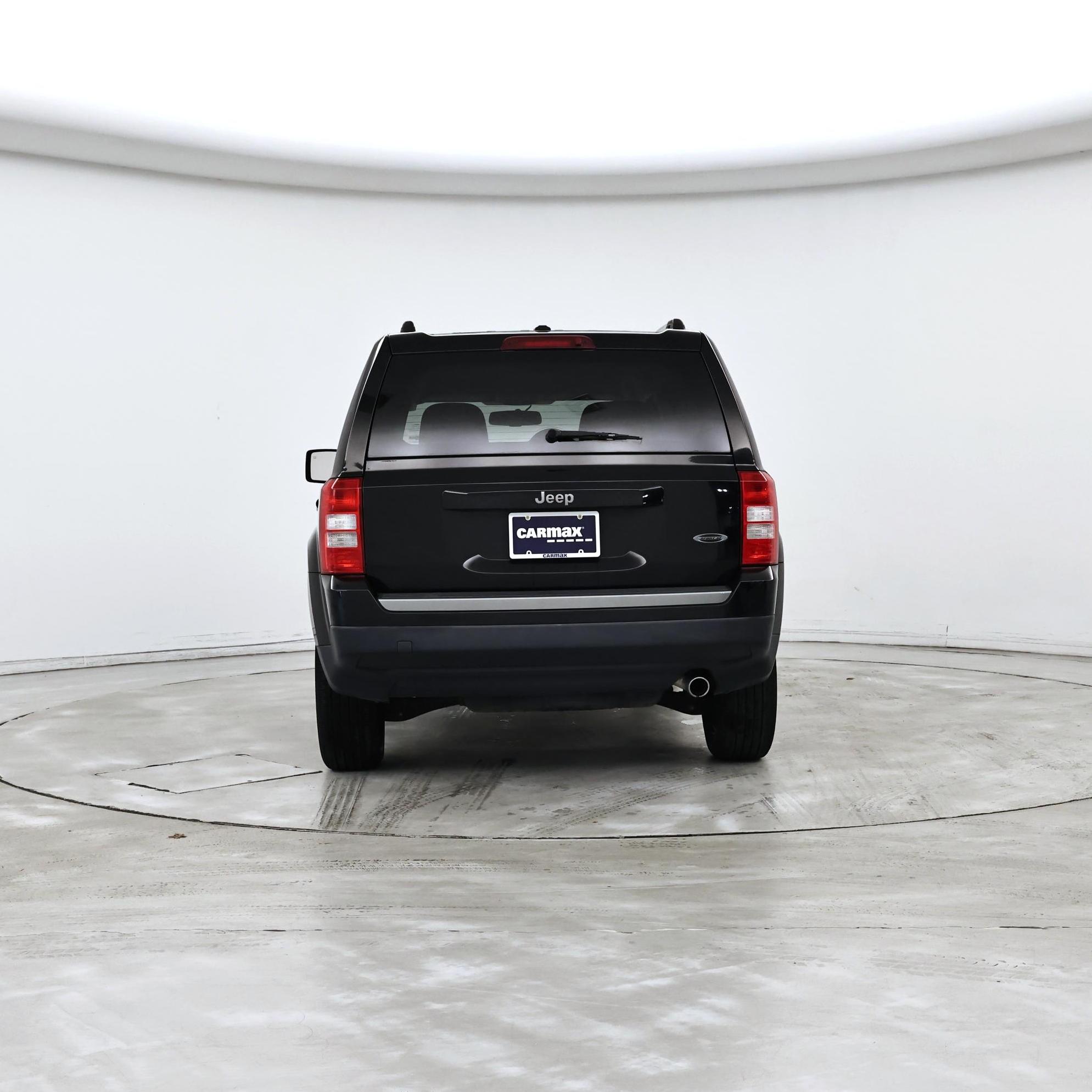 Thumbnail: 2016 Jeep Patriot - 6