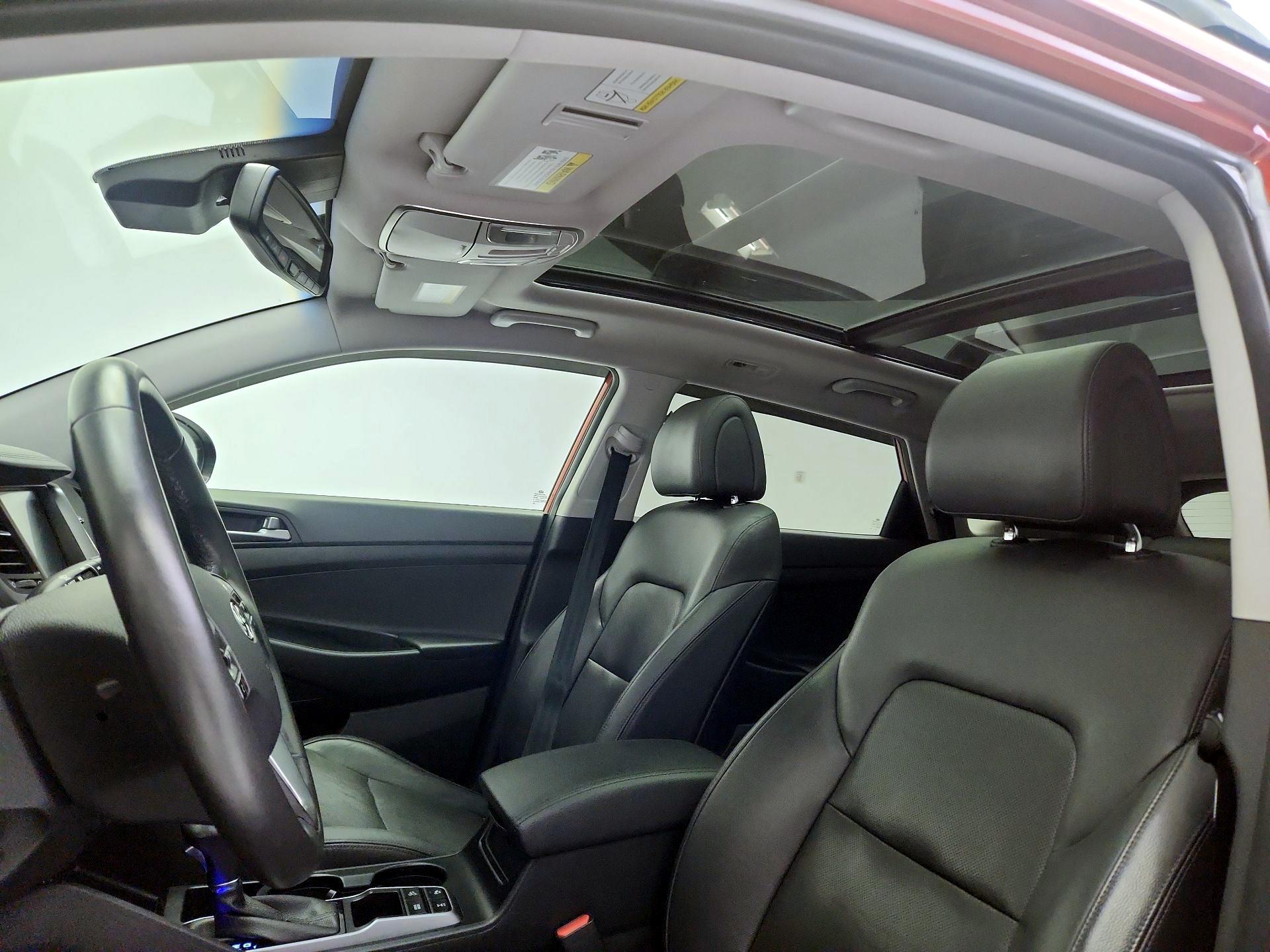 Thumbnail: 2016 Hyundai Tucson - 20