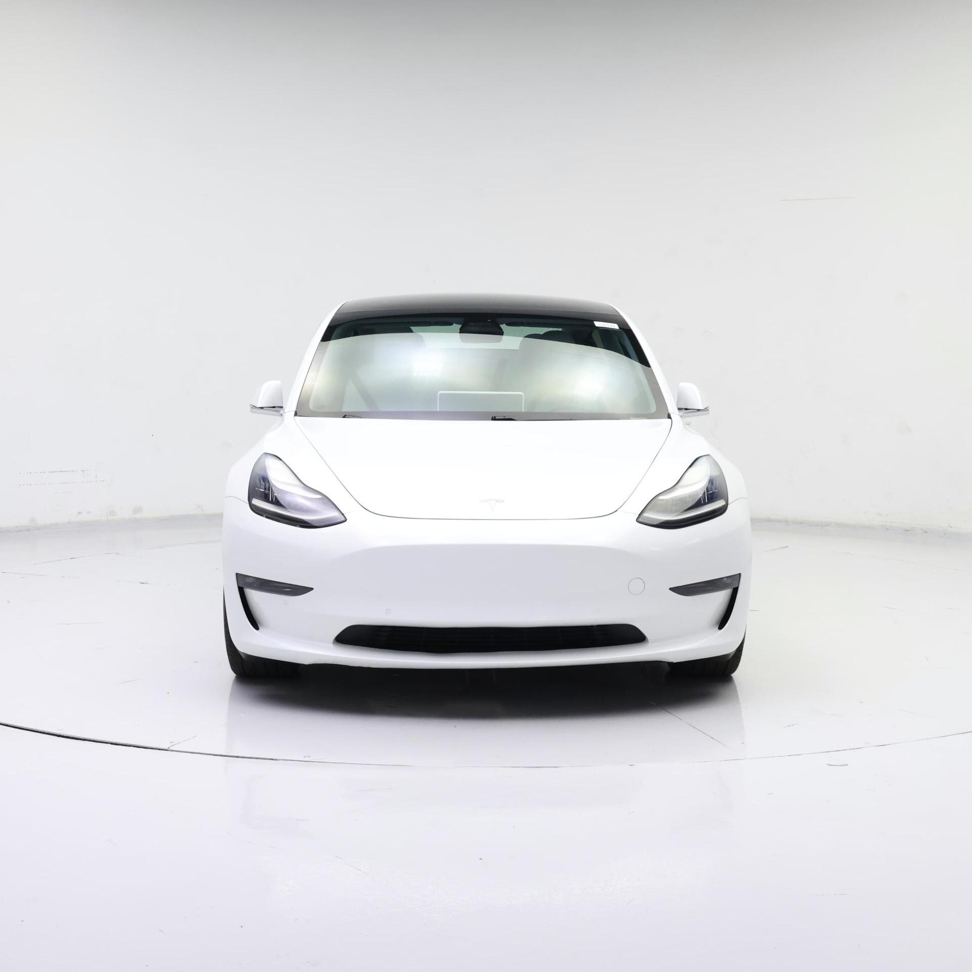 Thumbnail: 2019 Tesla Model 3 - 5