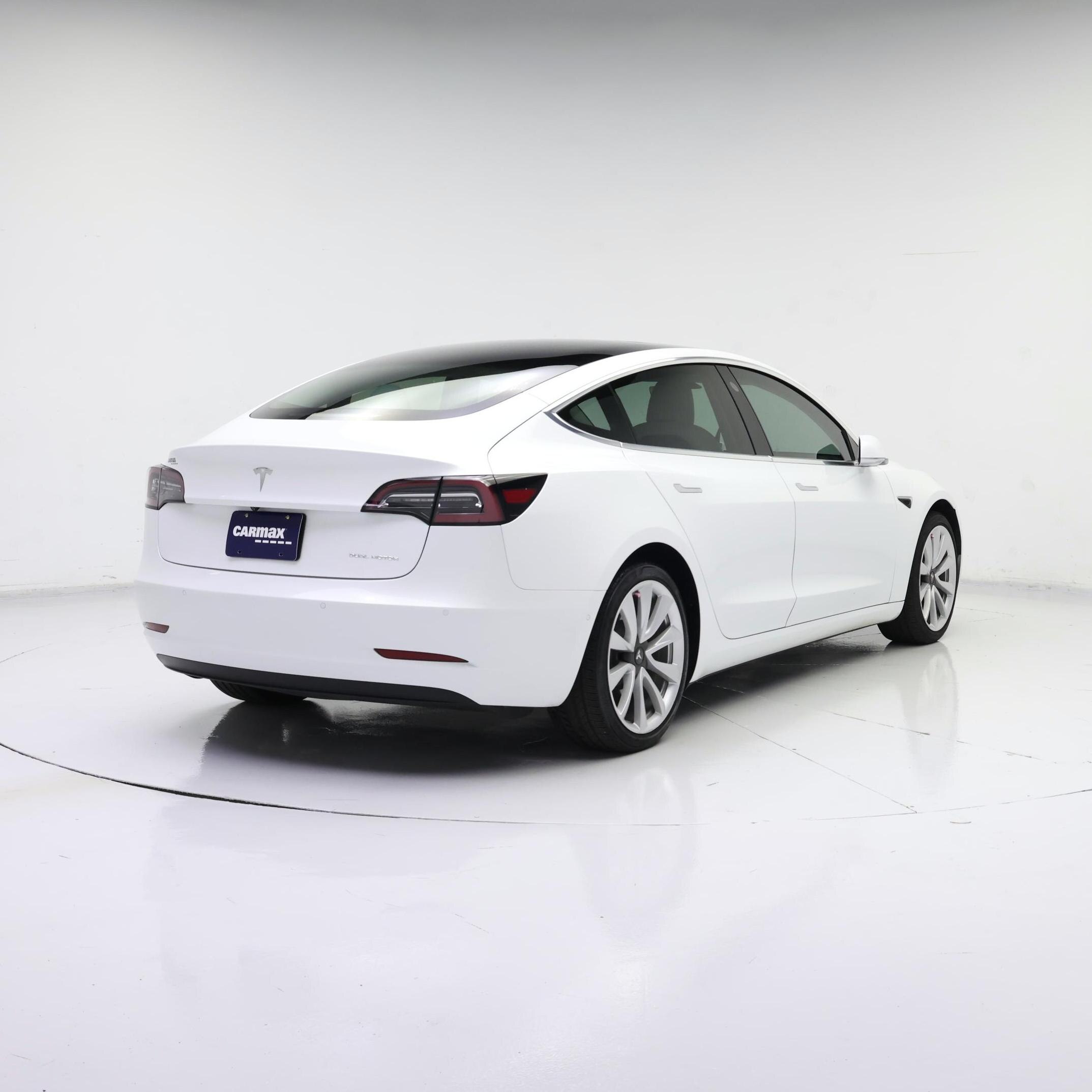 Thumbnail: 2019 Tesla Model 3 - 8