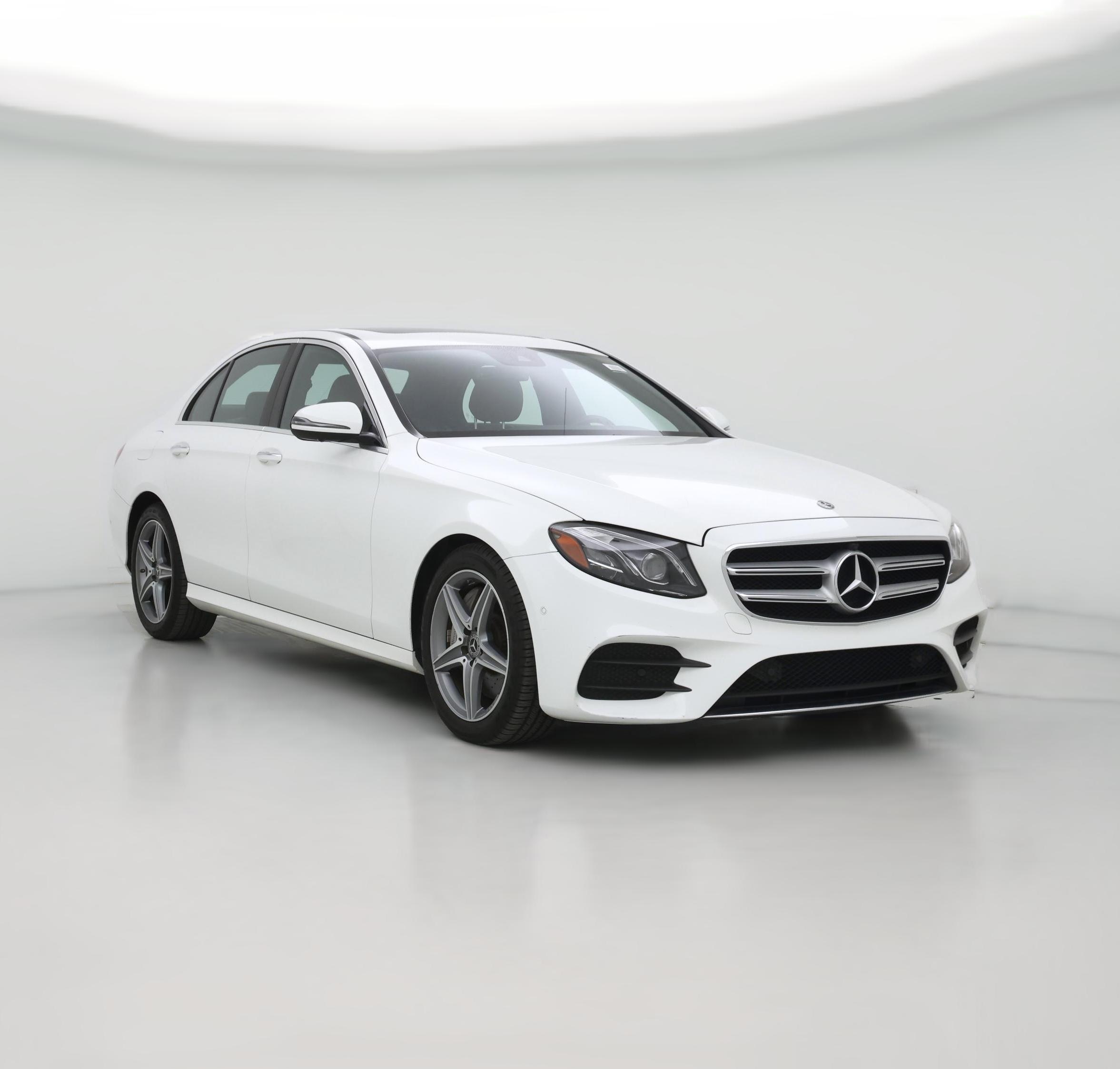 Thumbnail: 2019 Mercedes-Benz E-Class - 1