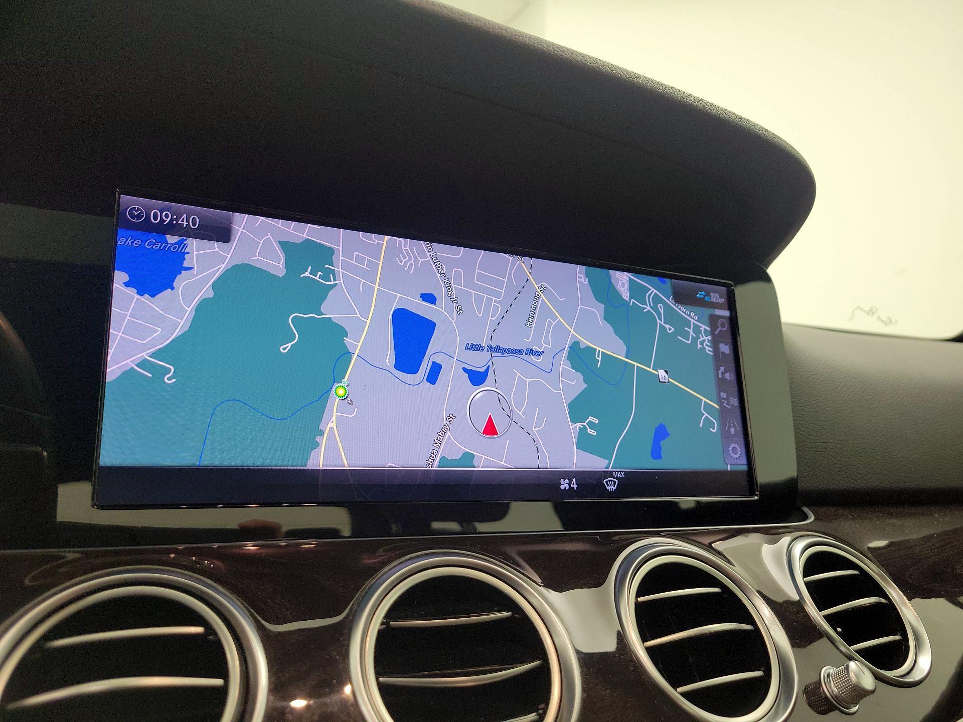 Thumbnail: 2019 Mercedes-Benz E-Class - 14