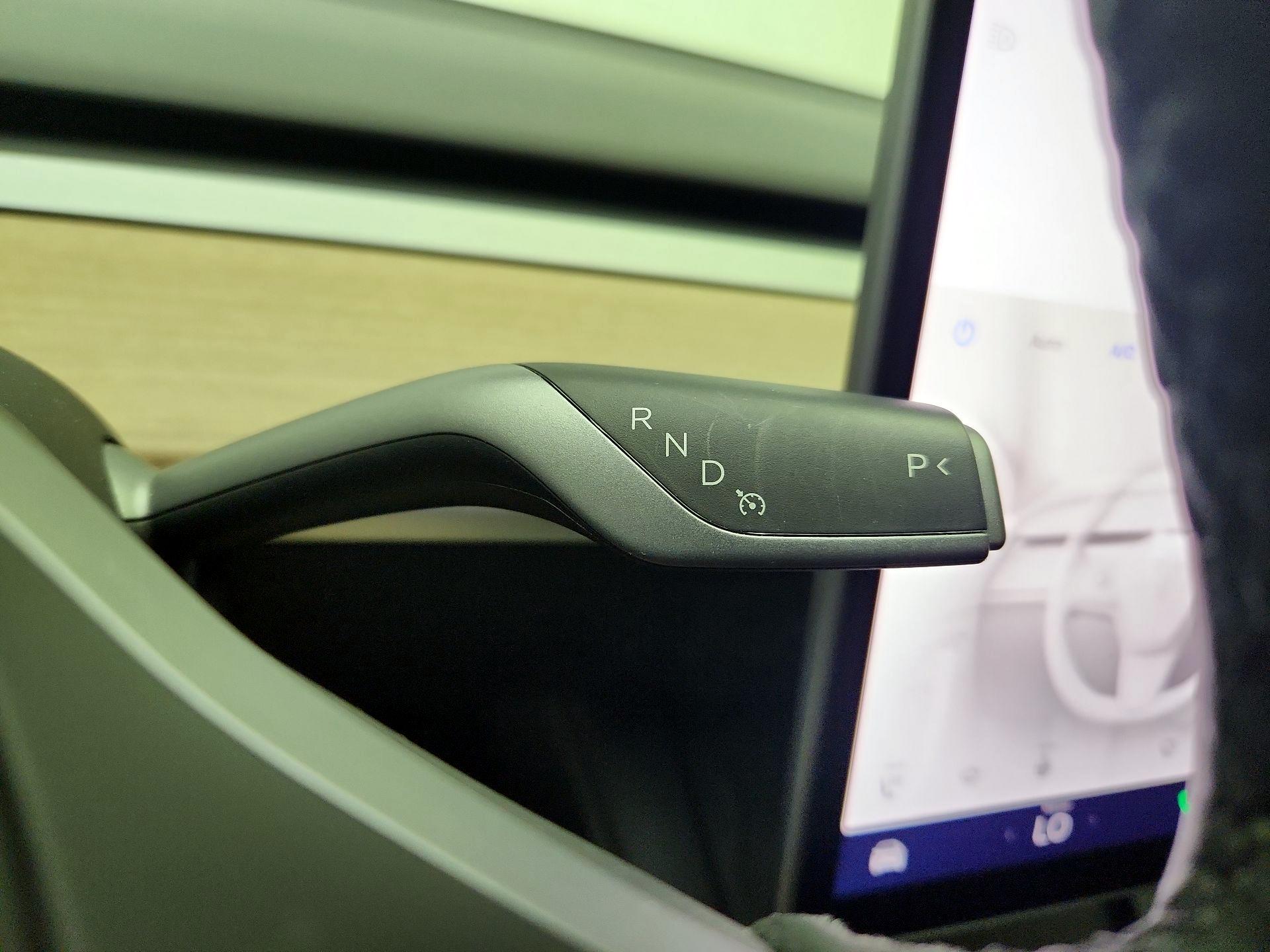 Thumbnail: 2023 Tesla Model 3 - 17