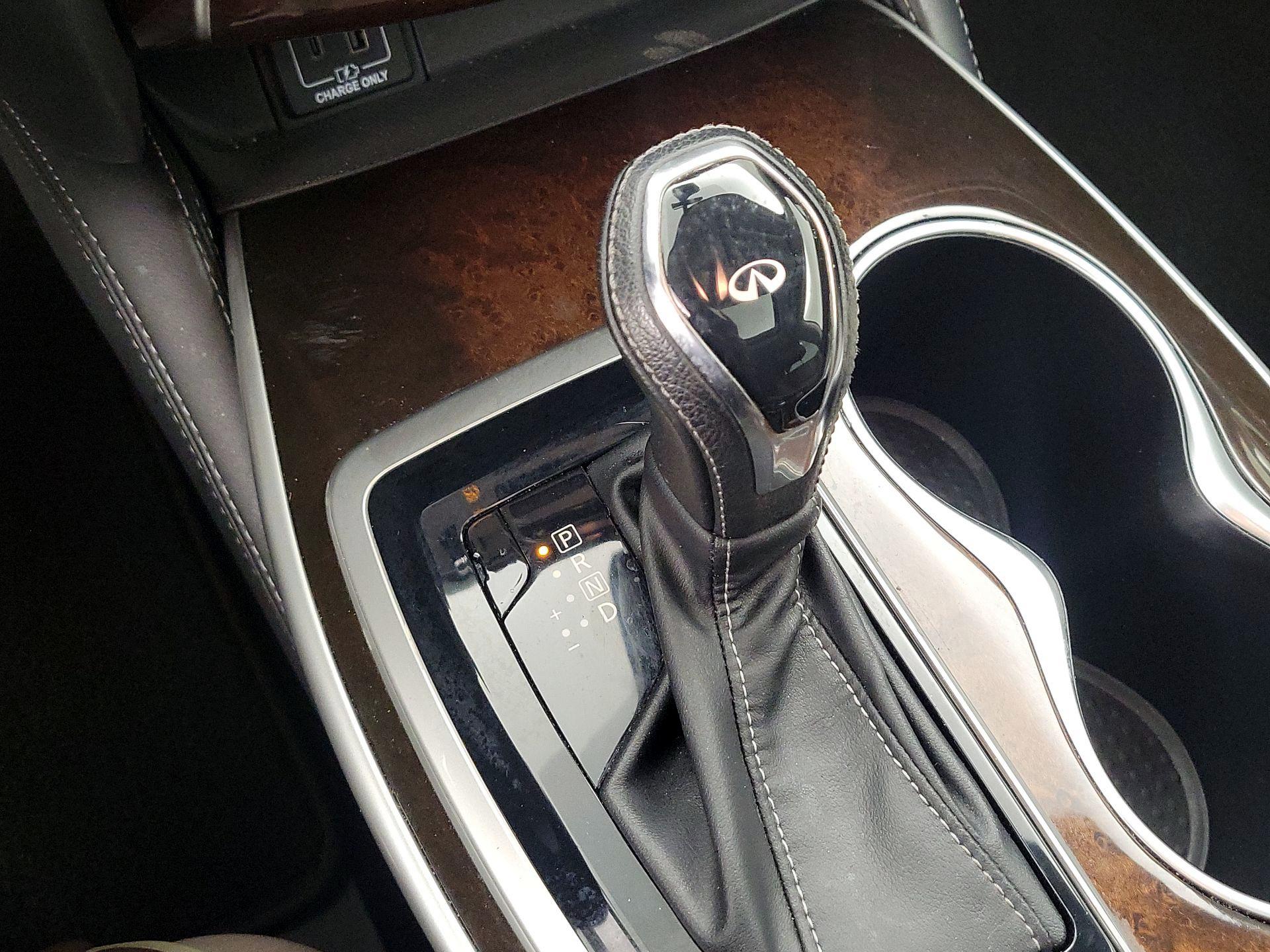 Thumbnail: 2019 INFINITI QX60 - 18