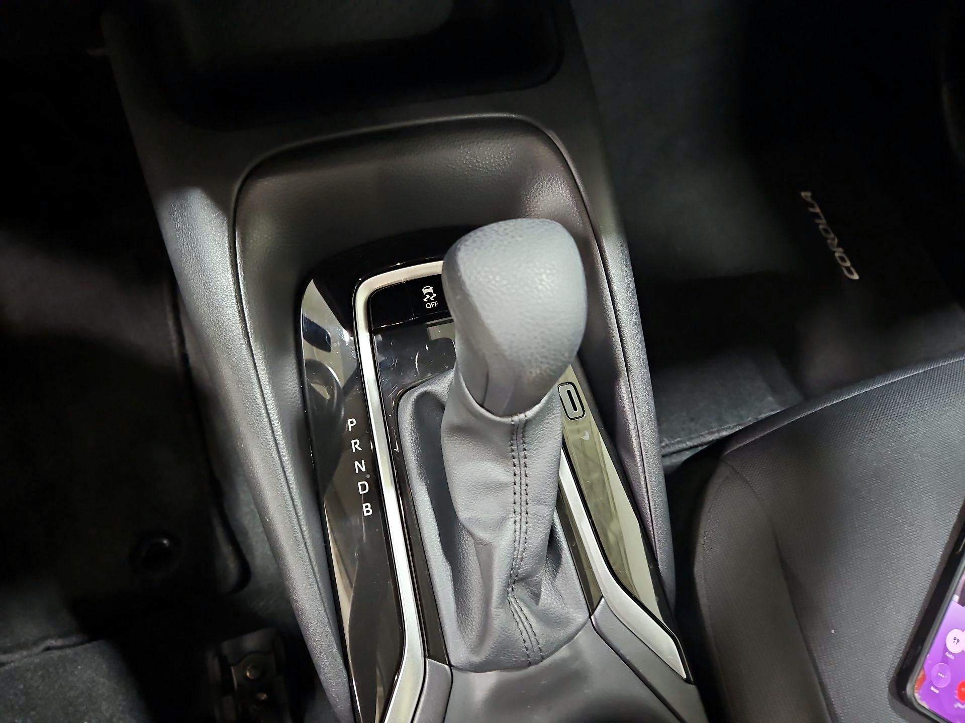 Thumbnail: 2025 Toyota Corolla - 16