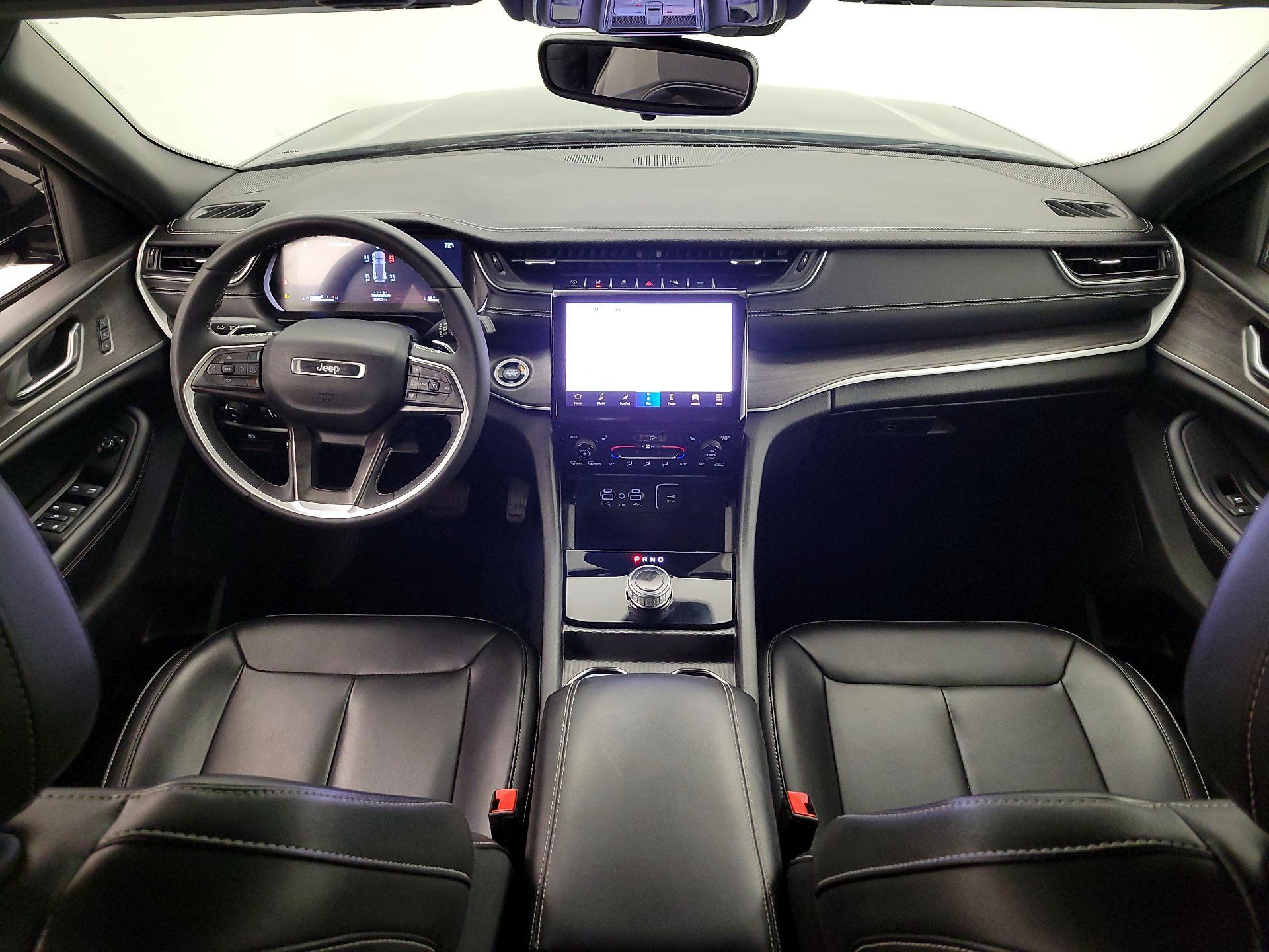 Thumbnail: 2024 Jeep Grand Cherokee - 9