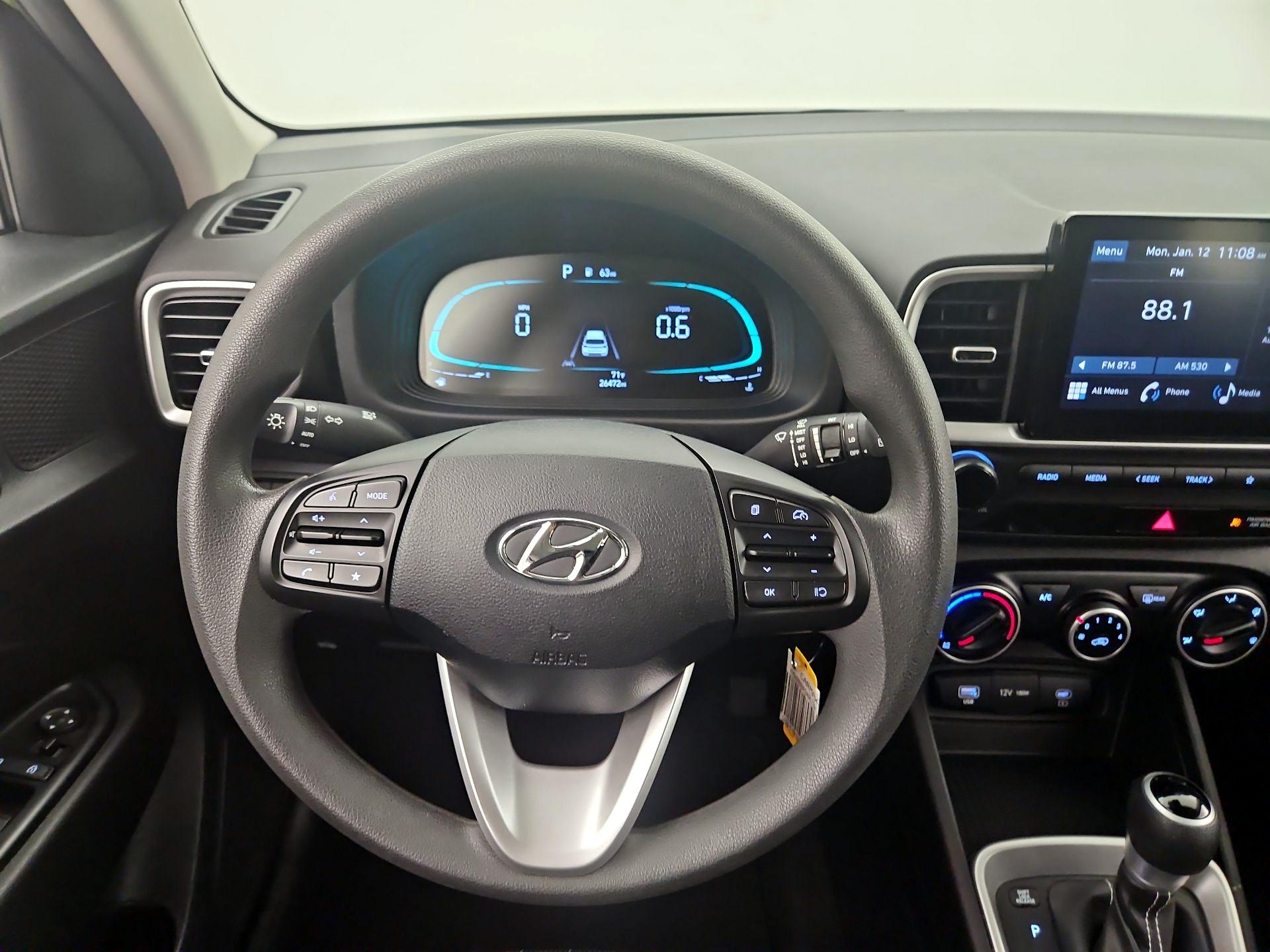 Thumbnail: 2024 Hyundai Venue - 10