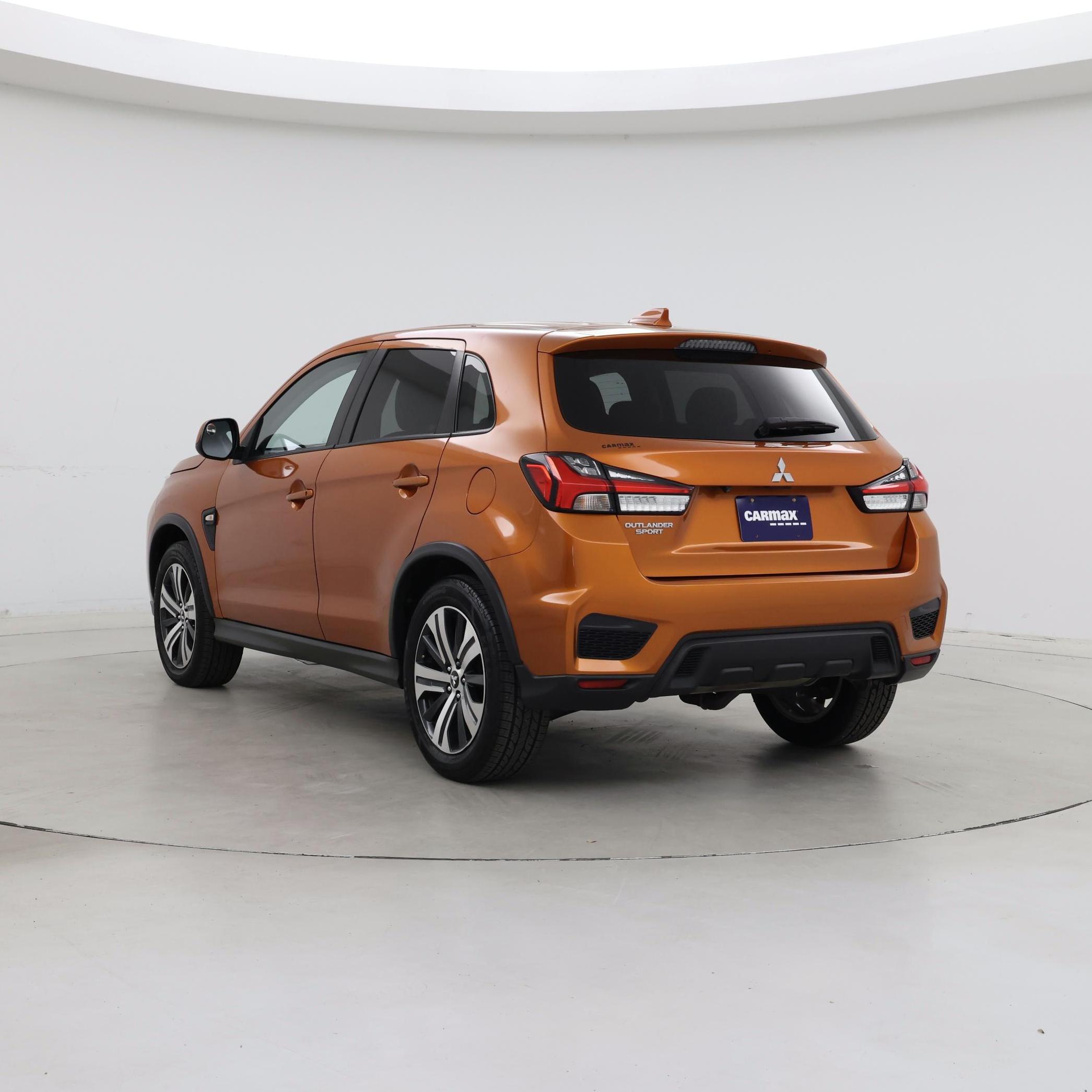 Thumbnail: 2021 Mitsubishi Outlander Sport - 2