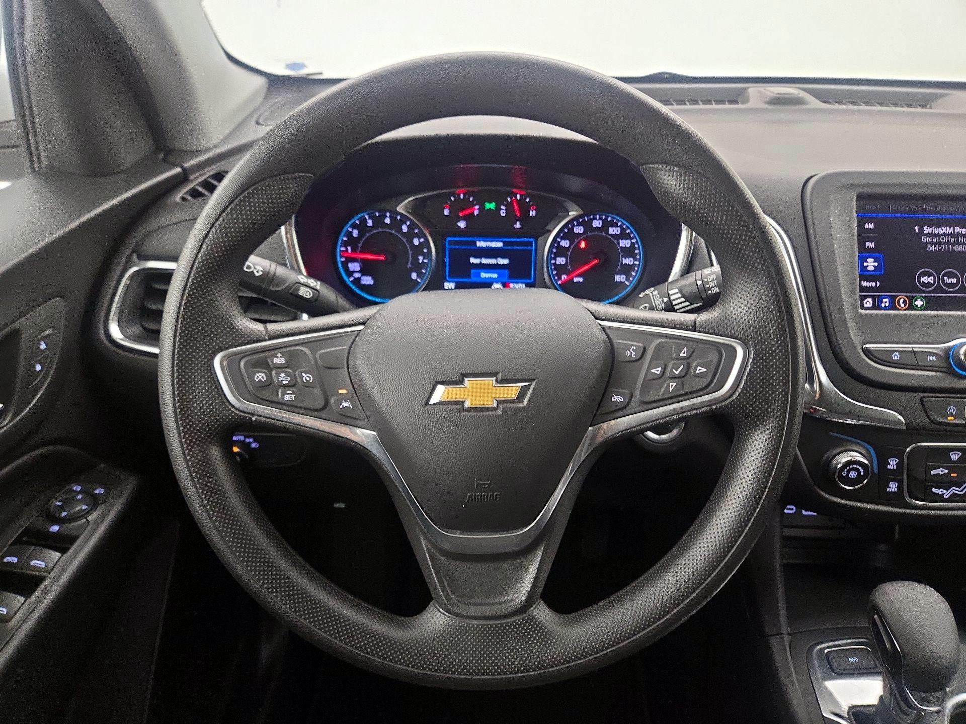 Thumbnail: 2023 Chevrolet Equinox - 10