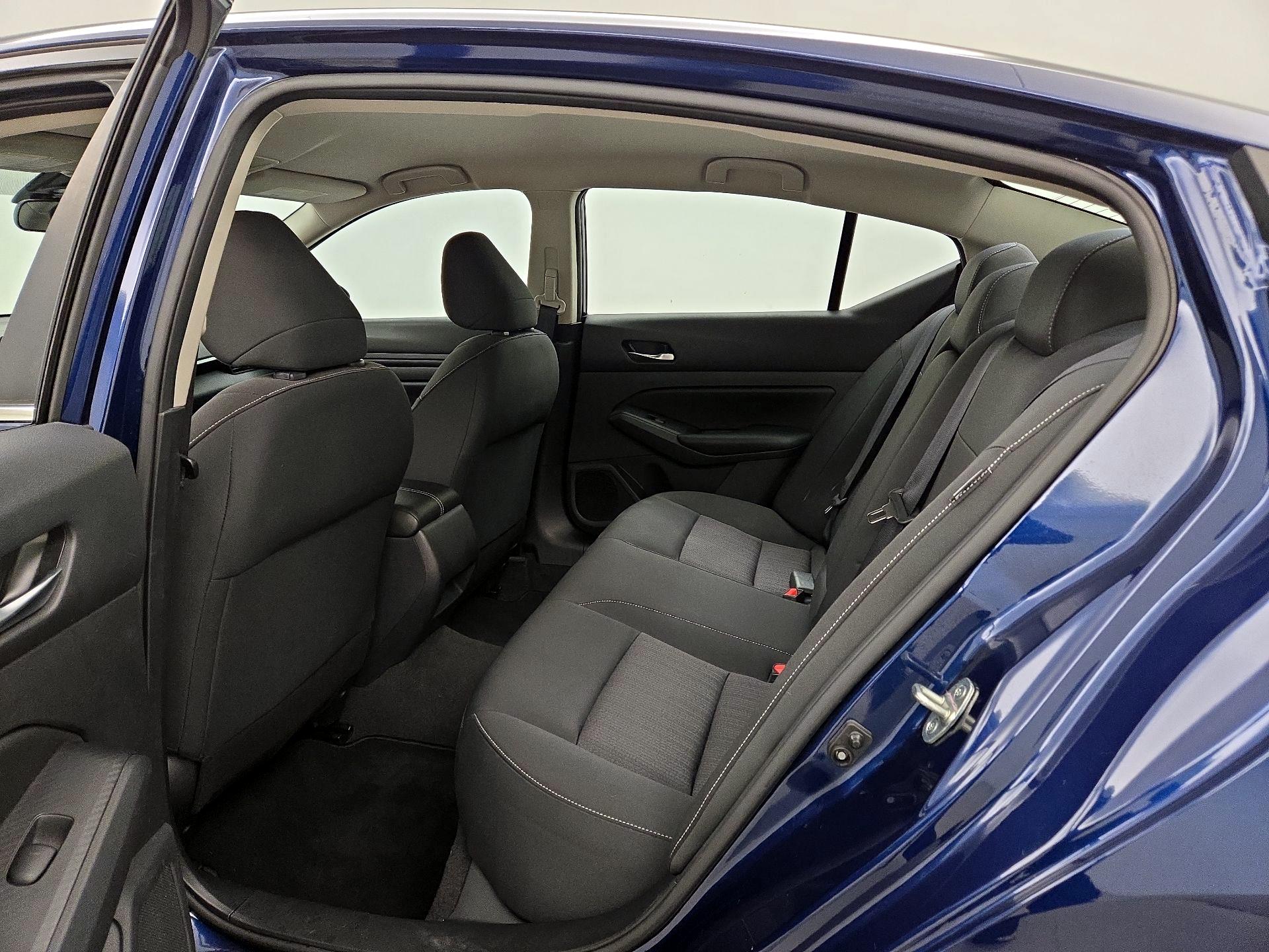 Thumbnail: 2021 Nissan Altima - 19